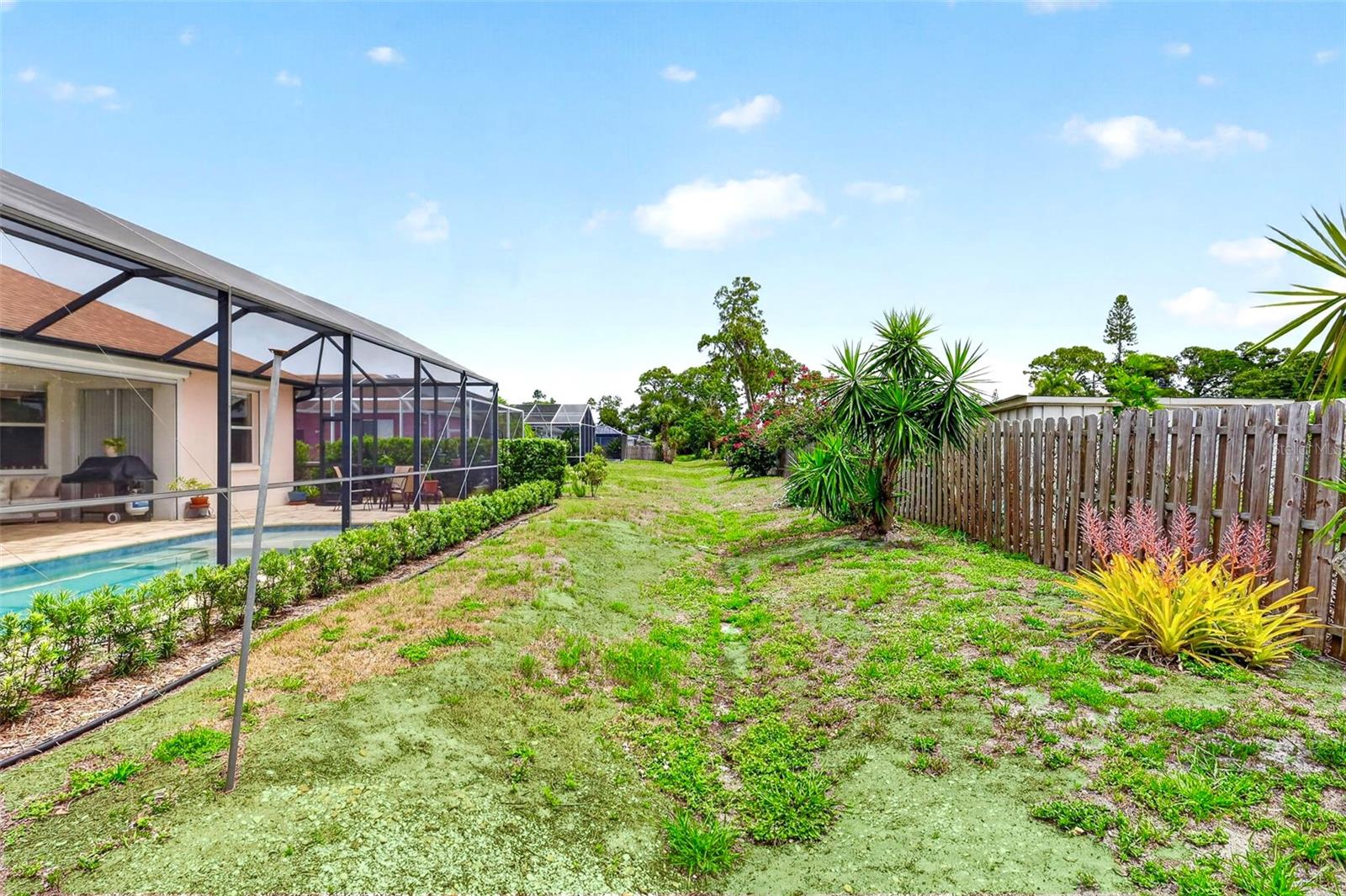 FOREST OAKS - Residential