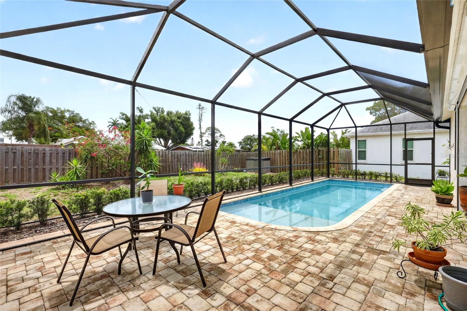 FOREST OAKS - Residential