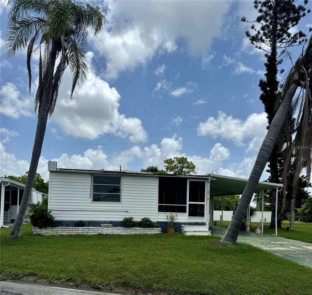 TRI-PAR ESTATES - Residential