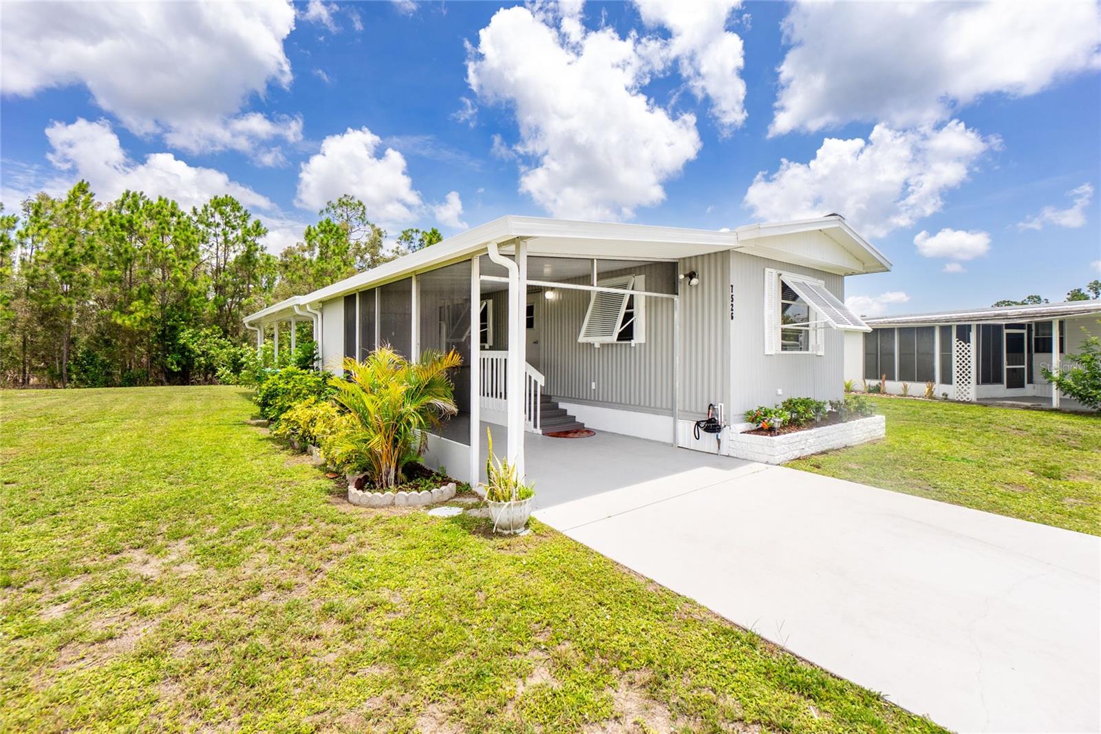 VILLAGE HOLIDAY LAKE - Residential
