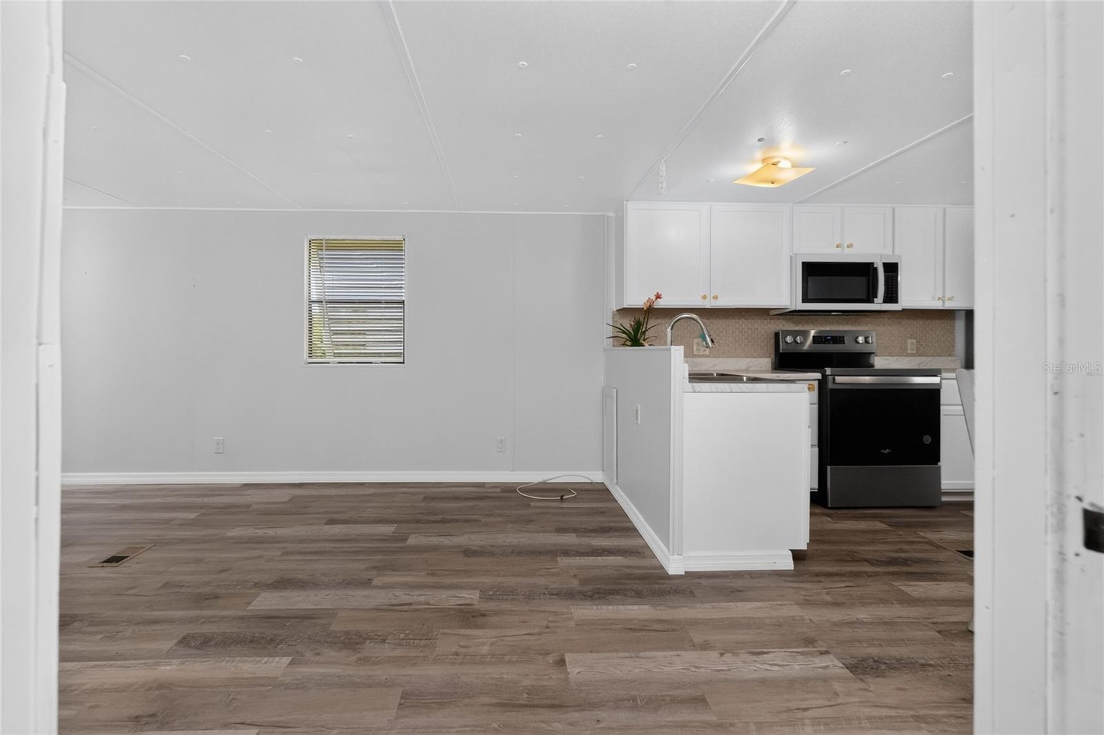 VILLAGE HOLIDAY LAKE - Residential