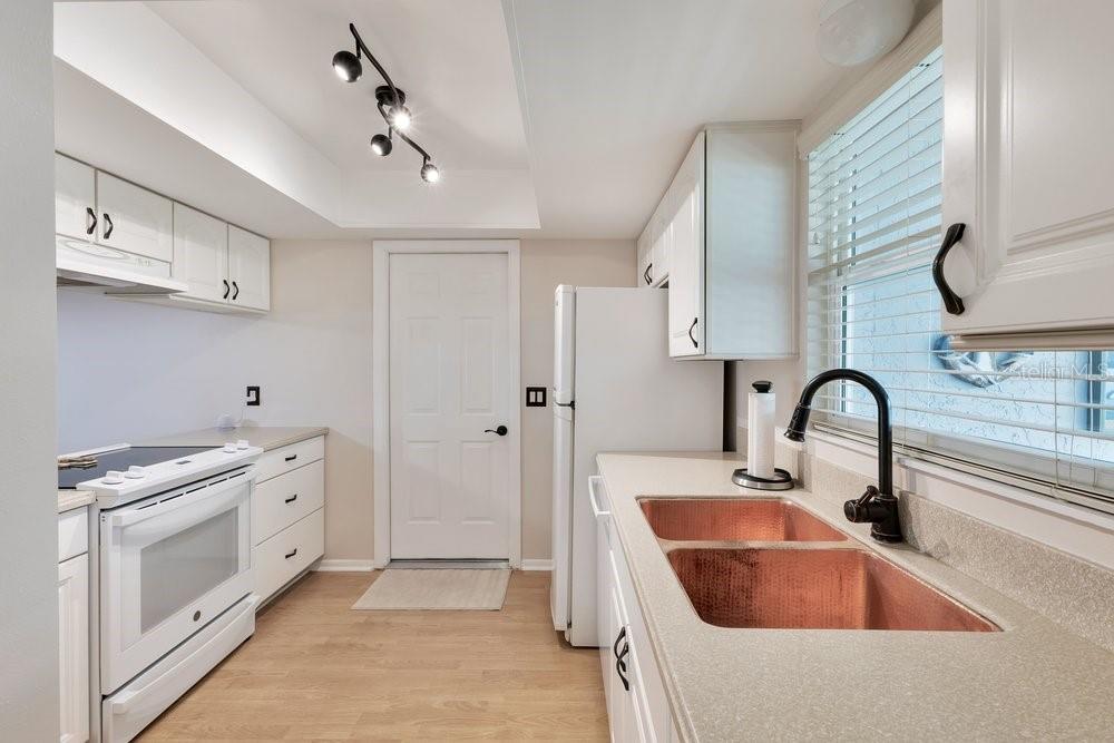 MILL RUN - Residential
