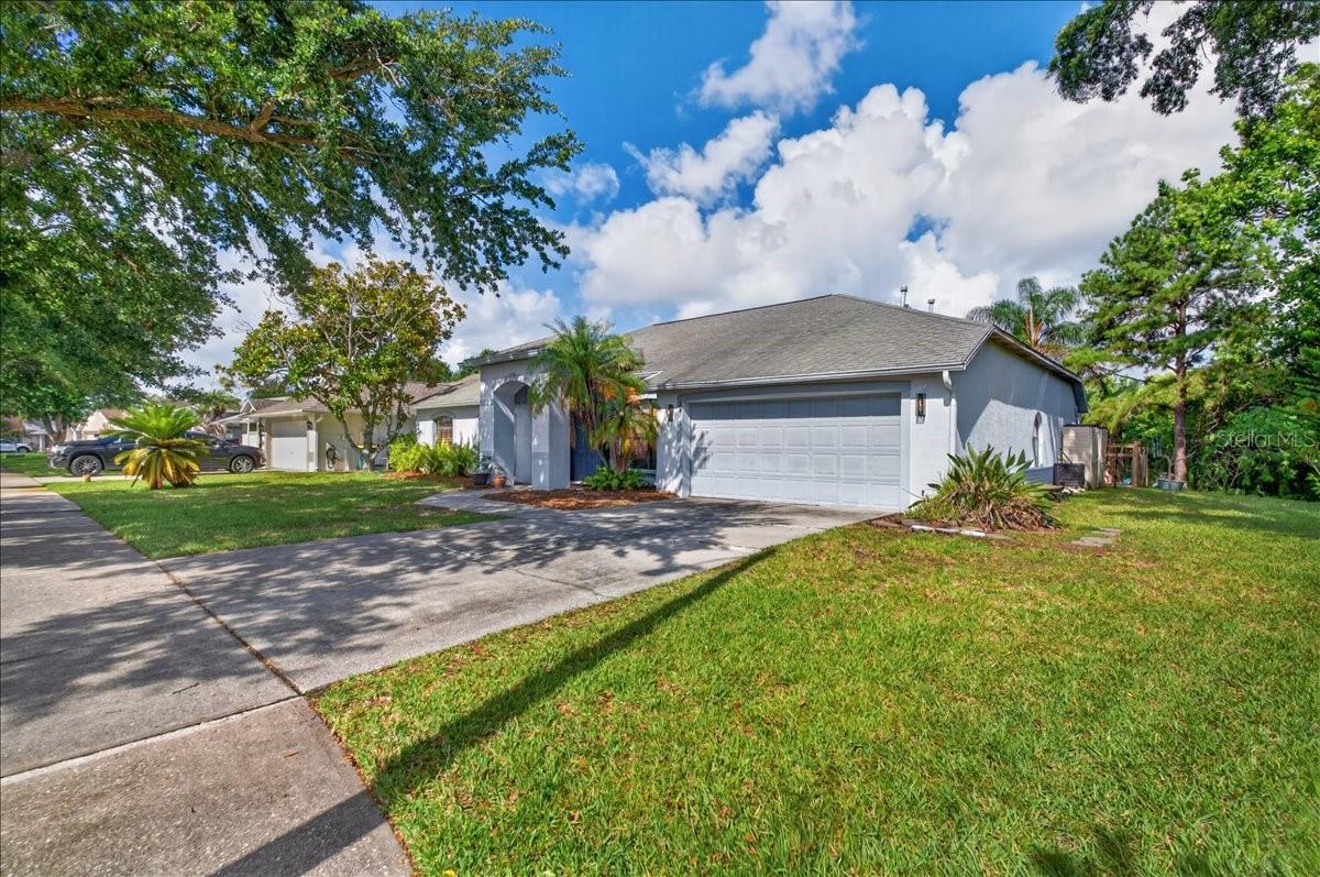 PINEDA CROSSING PH 02 - Residential