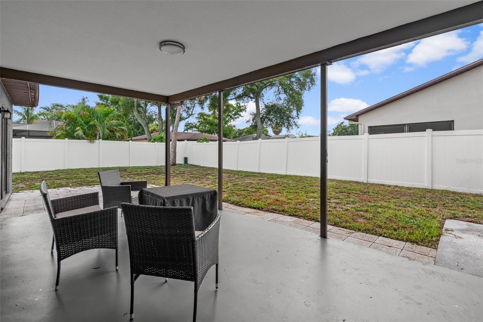LAUREL OAK WOODS - Residential