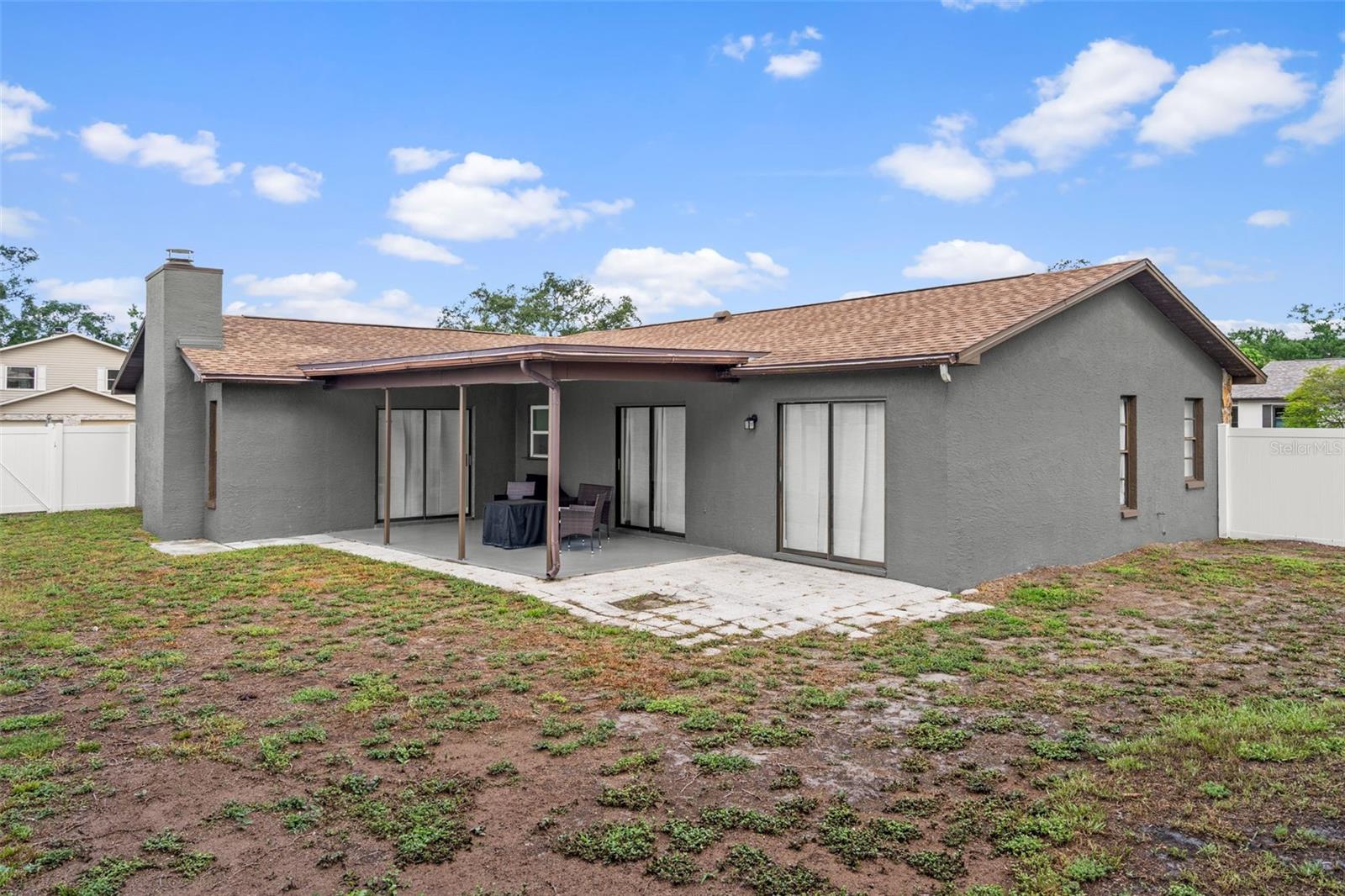 LAUREL OAK WOODS - Residential