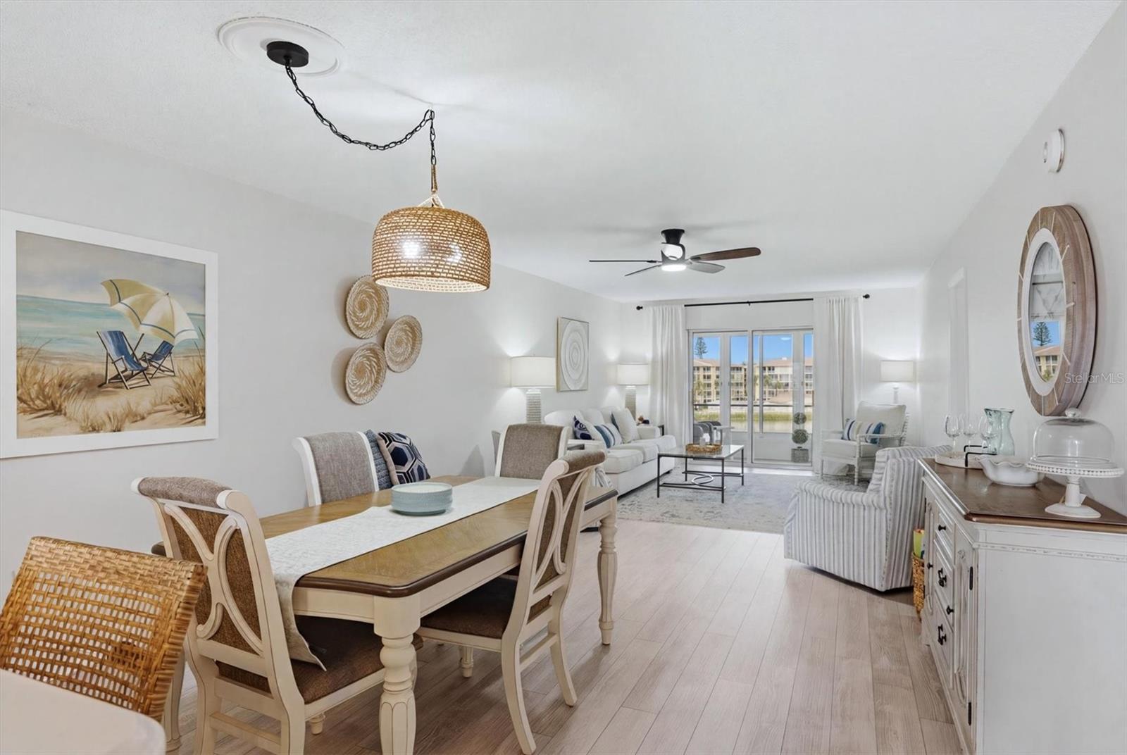 BAYSHORE ON THE LAKE APTS III SEC2 - Residential