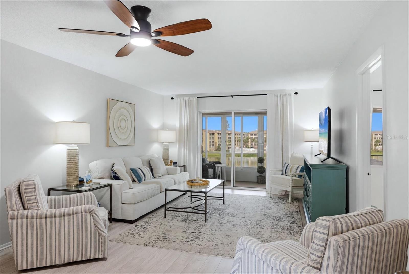 BAYSHORE ON THE LAKE APTS III SEC2 - Residential