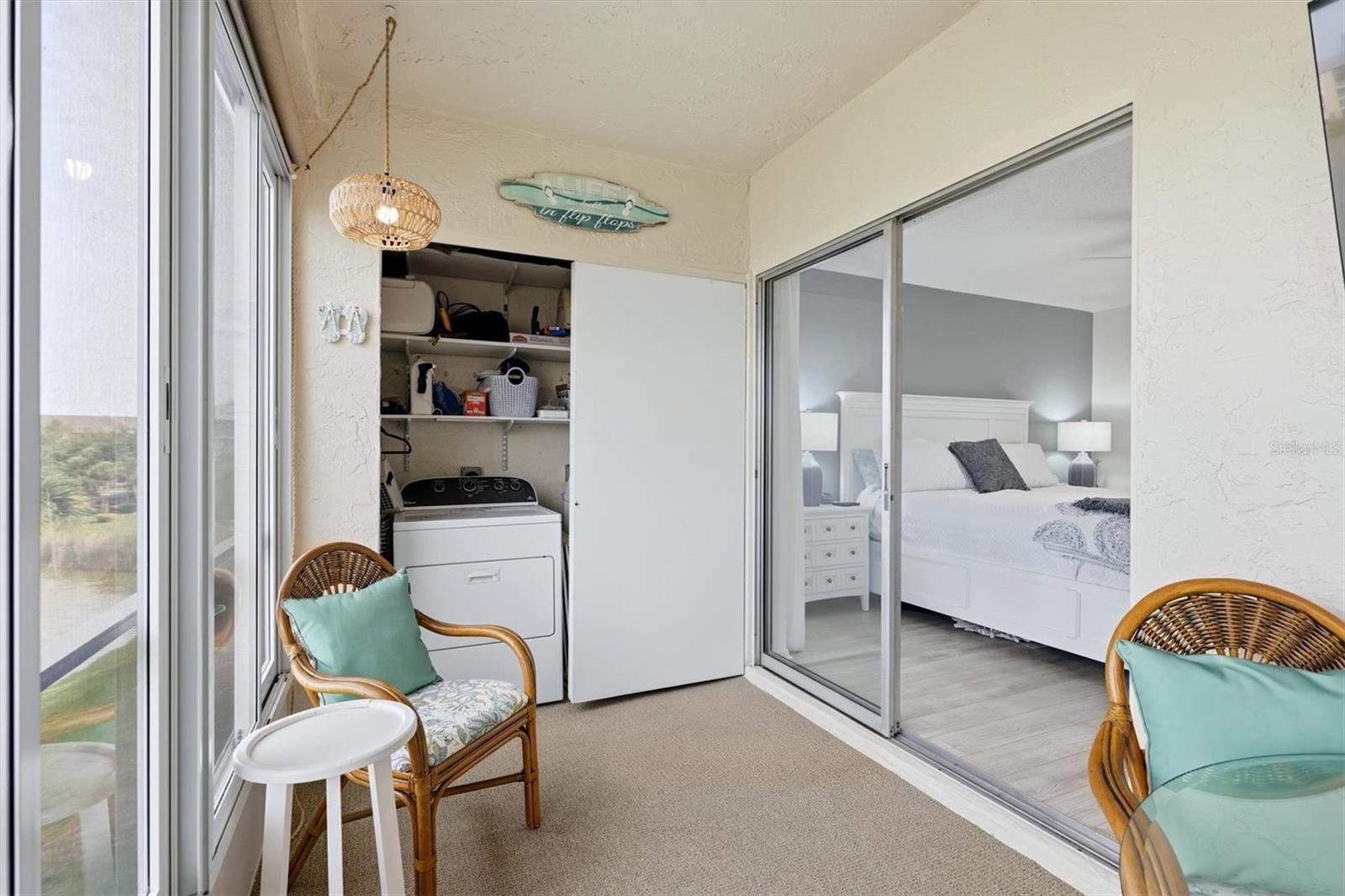 BAYSHORE ON THE LAKE APTS III SEC2 - Residential