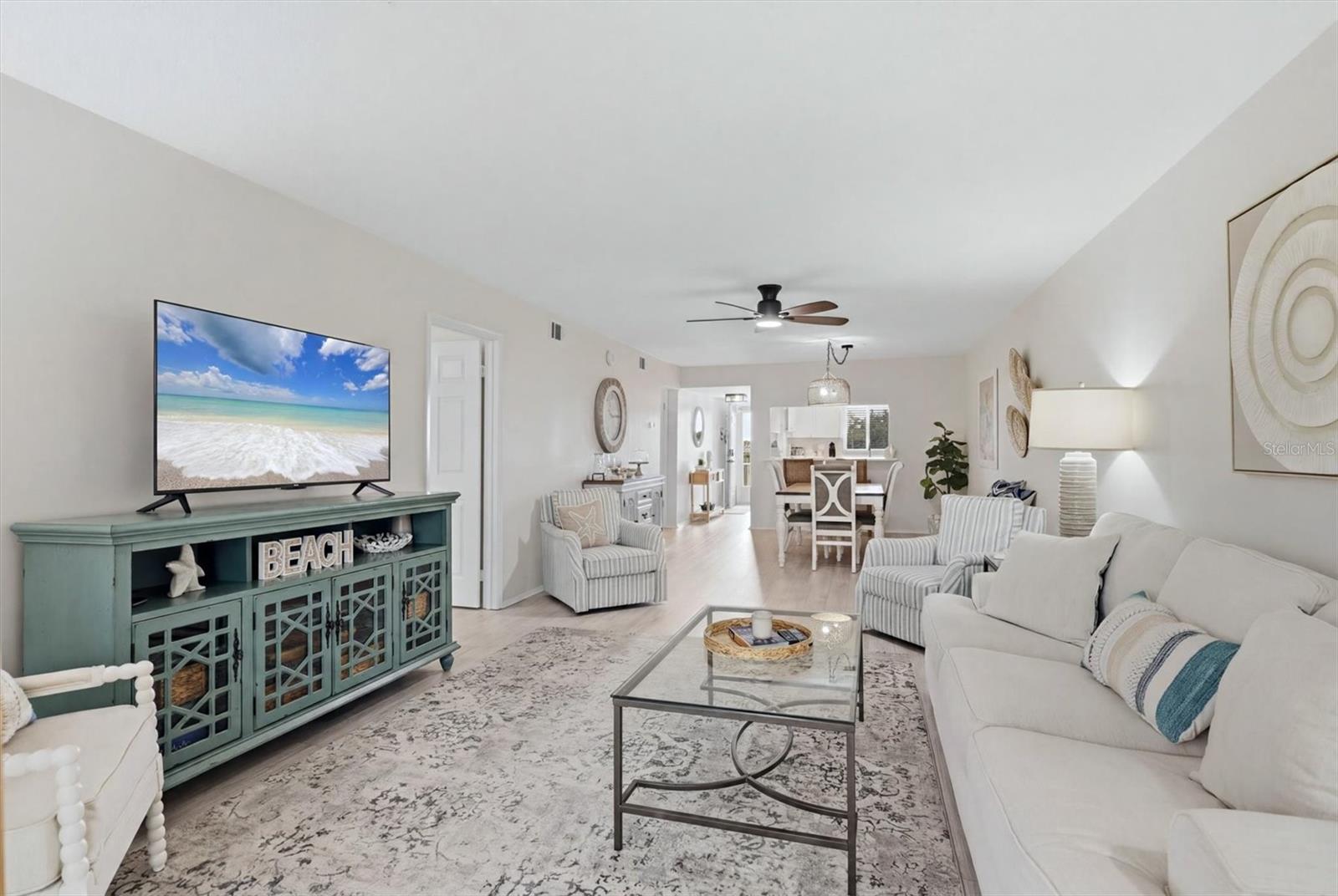 BAYSHORE ON THE LAKE APTS III SEC2 - Residential