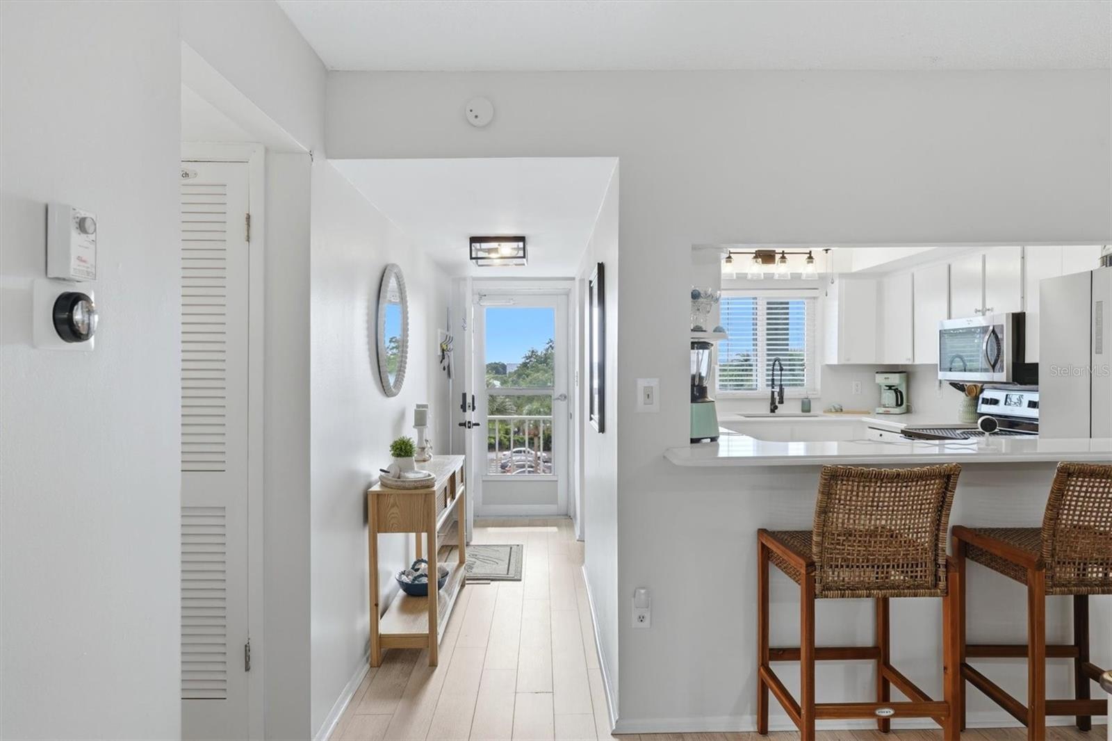 BAYSHORE ON THE LAKE APTS III SEC2 - Residential