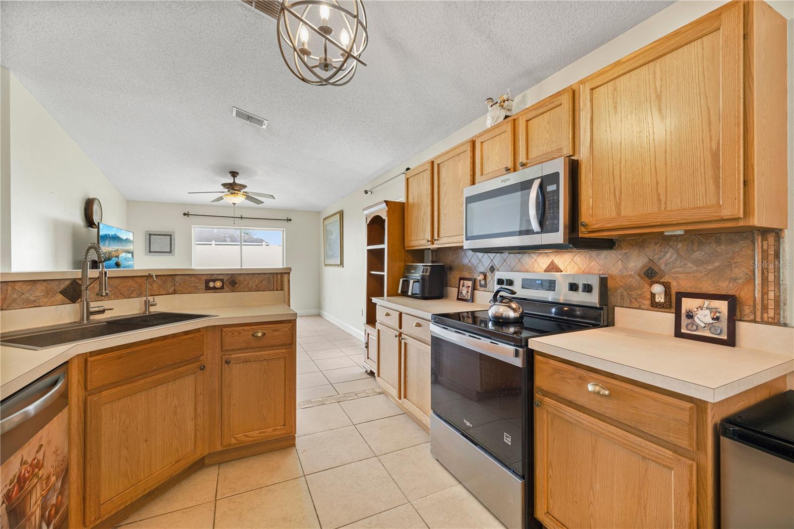 EAGLE BAY PH 1 - Residential