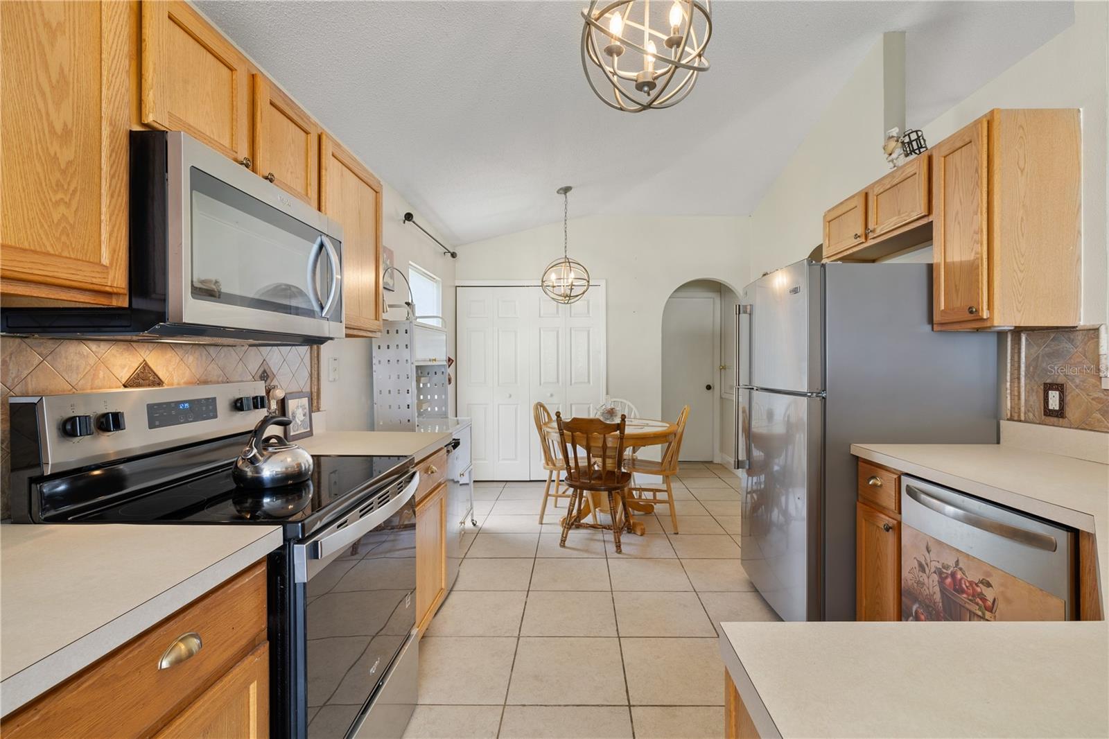 EAGLE BAY PH 1 - Residential