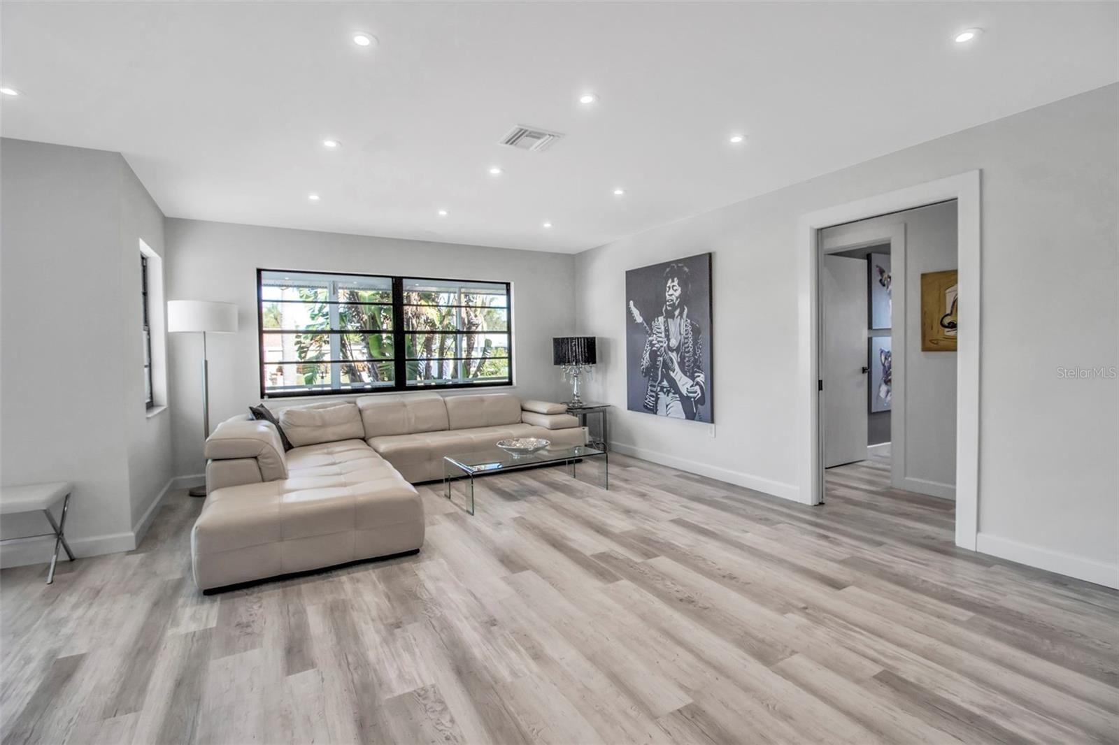 AQUALANE ESTATES 1ST - Residential