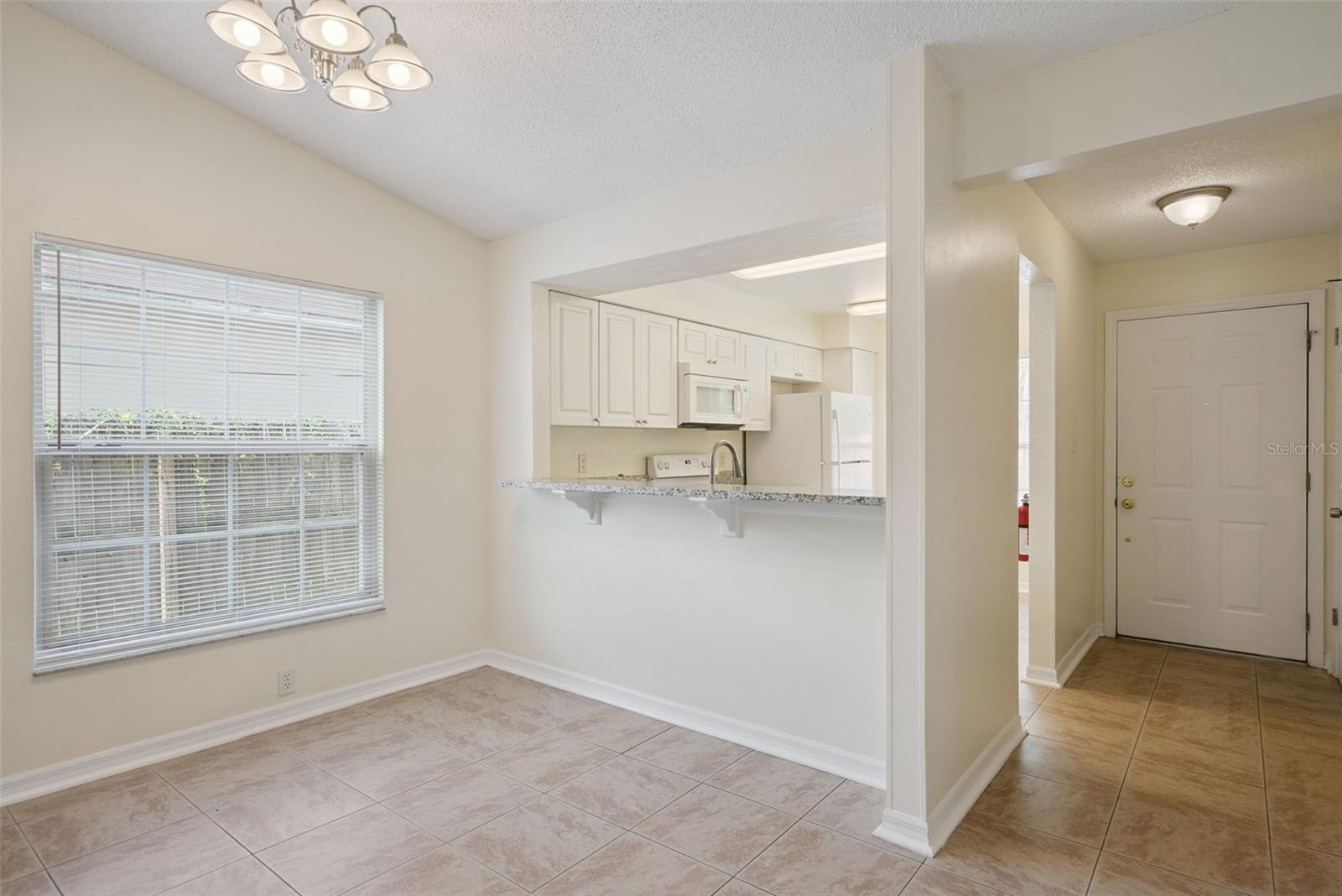 INTERLAKE PARK SECOND ADD - Residential Lease