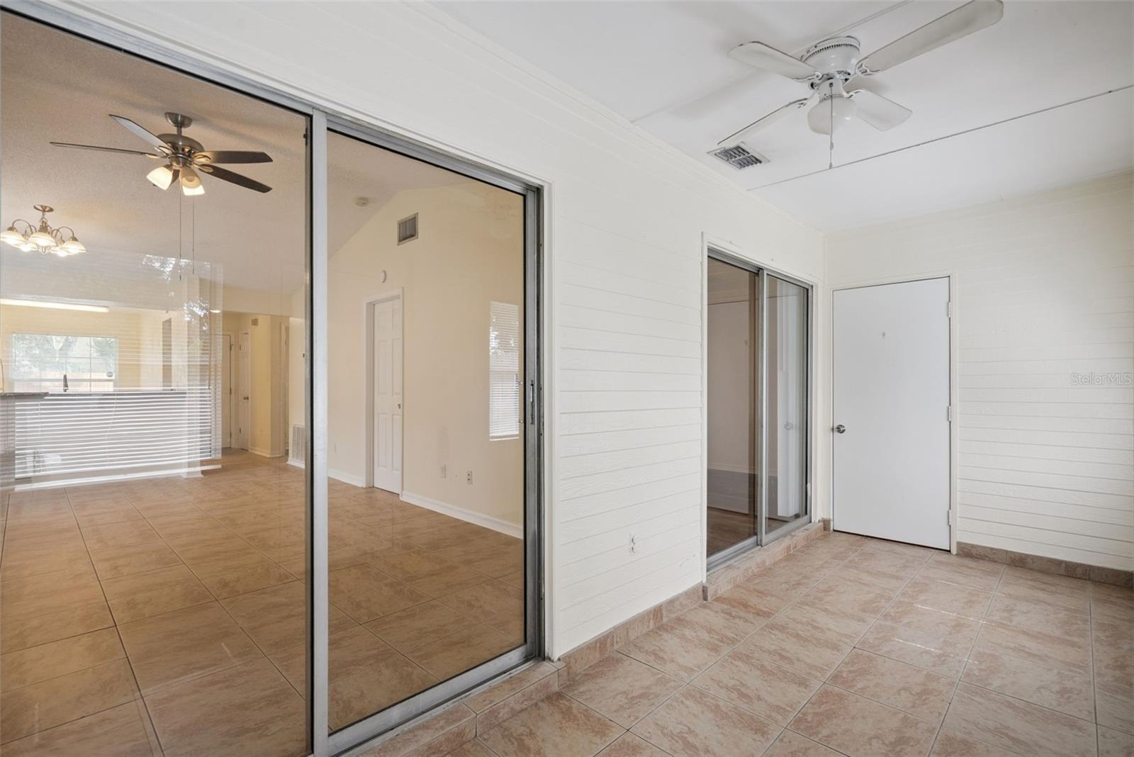 INTERLAKE PARK SECOND ADD - Residential Lease