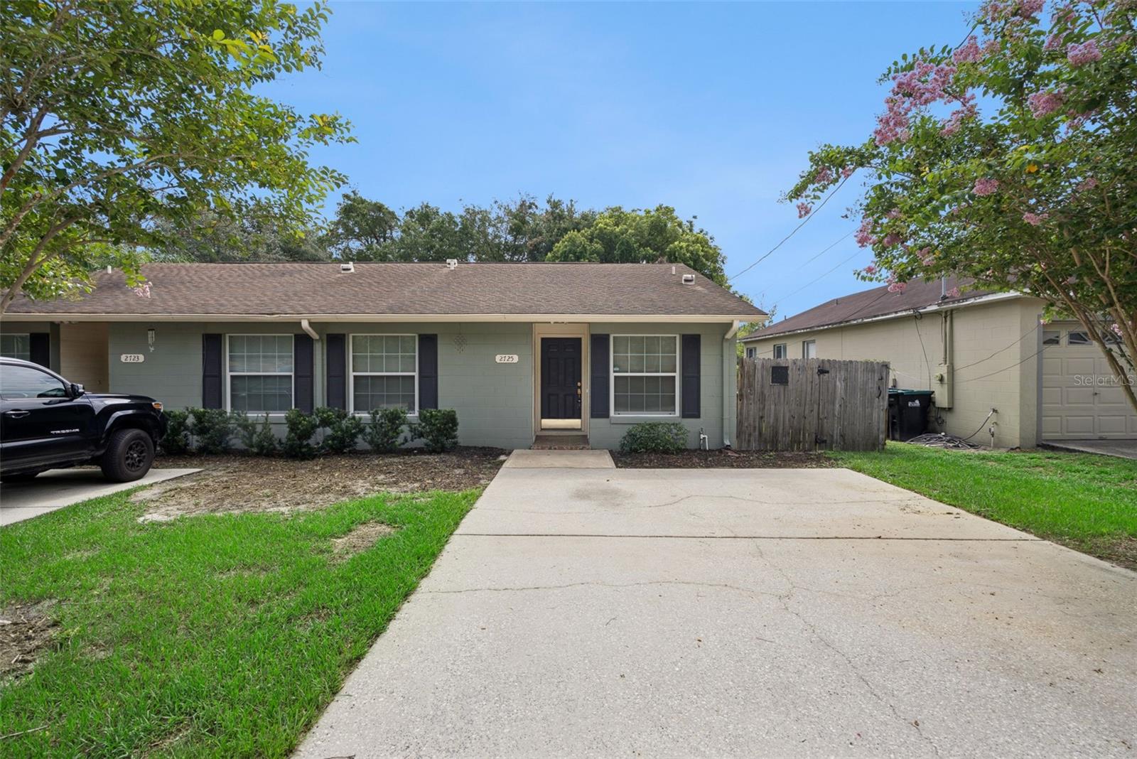 INTERLAKE PARK SECOND ADD - Residential Lease