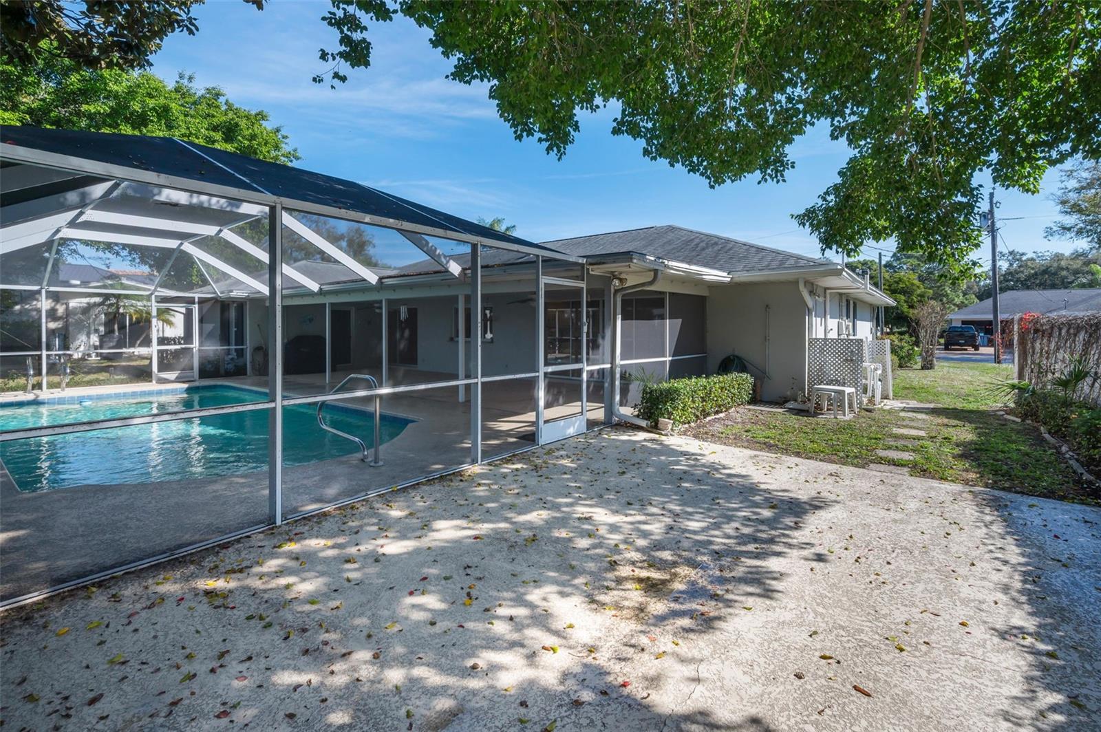BELLEAIR ESTATES REV 3RD ADD - Residential