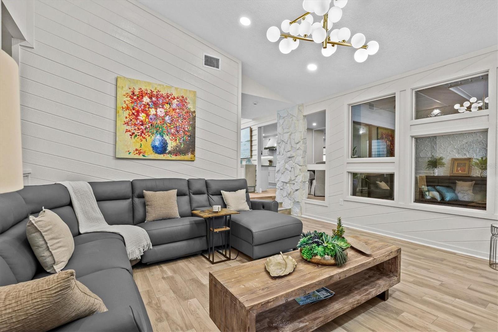 WESTLAKE VILLAS CONDO - Residential