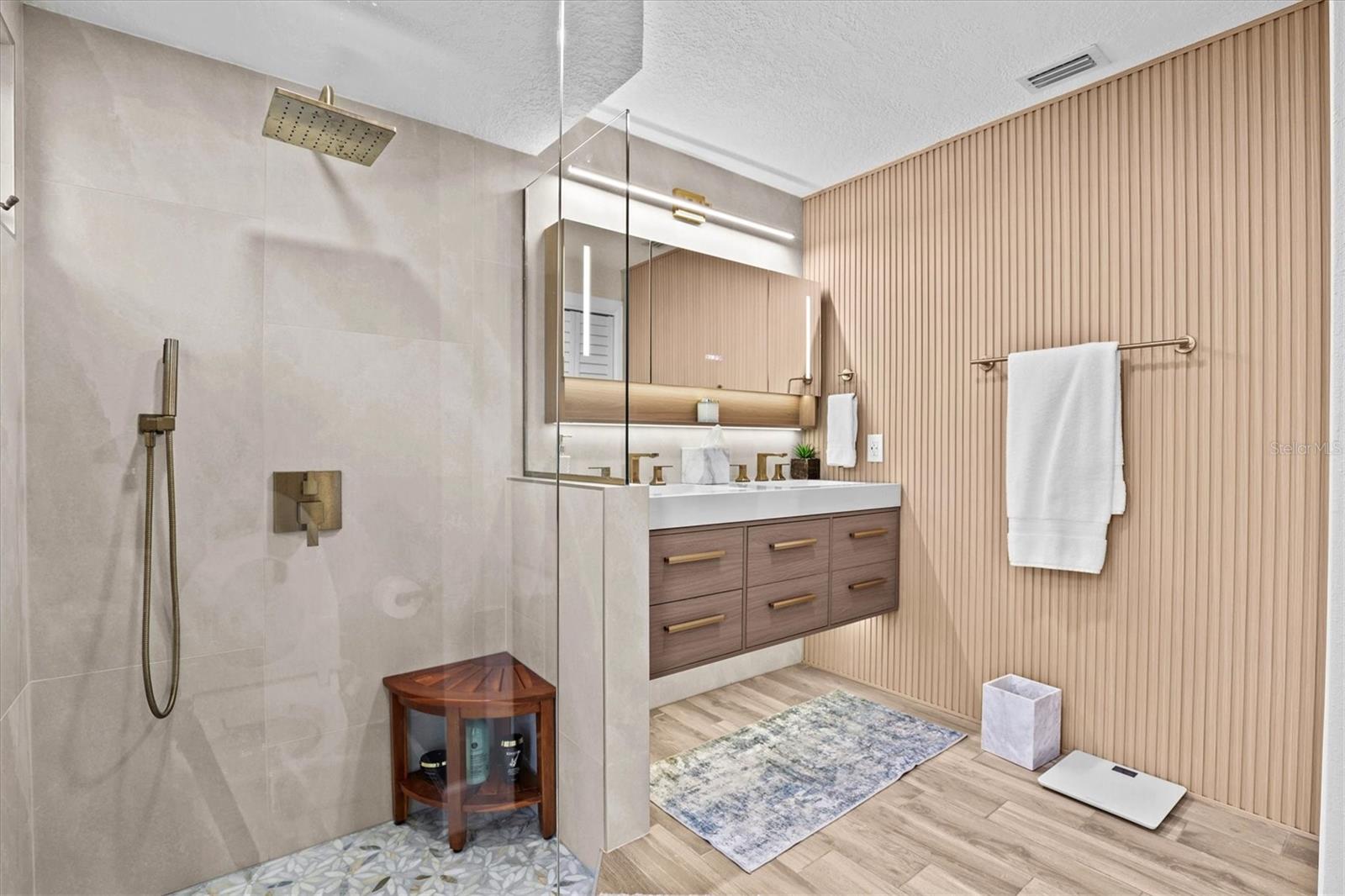 WESTLAKE VILLAS CONDO - Residential