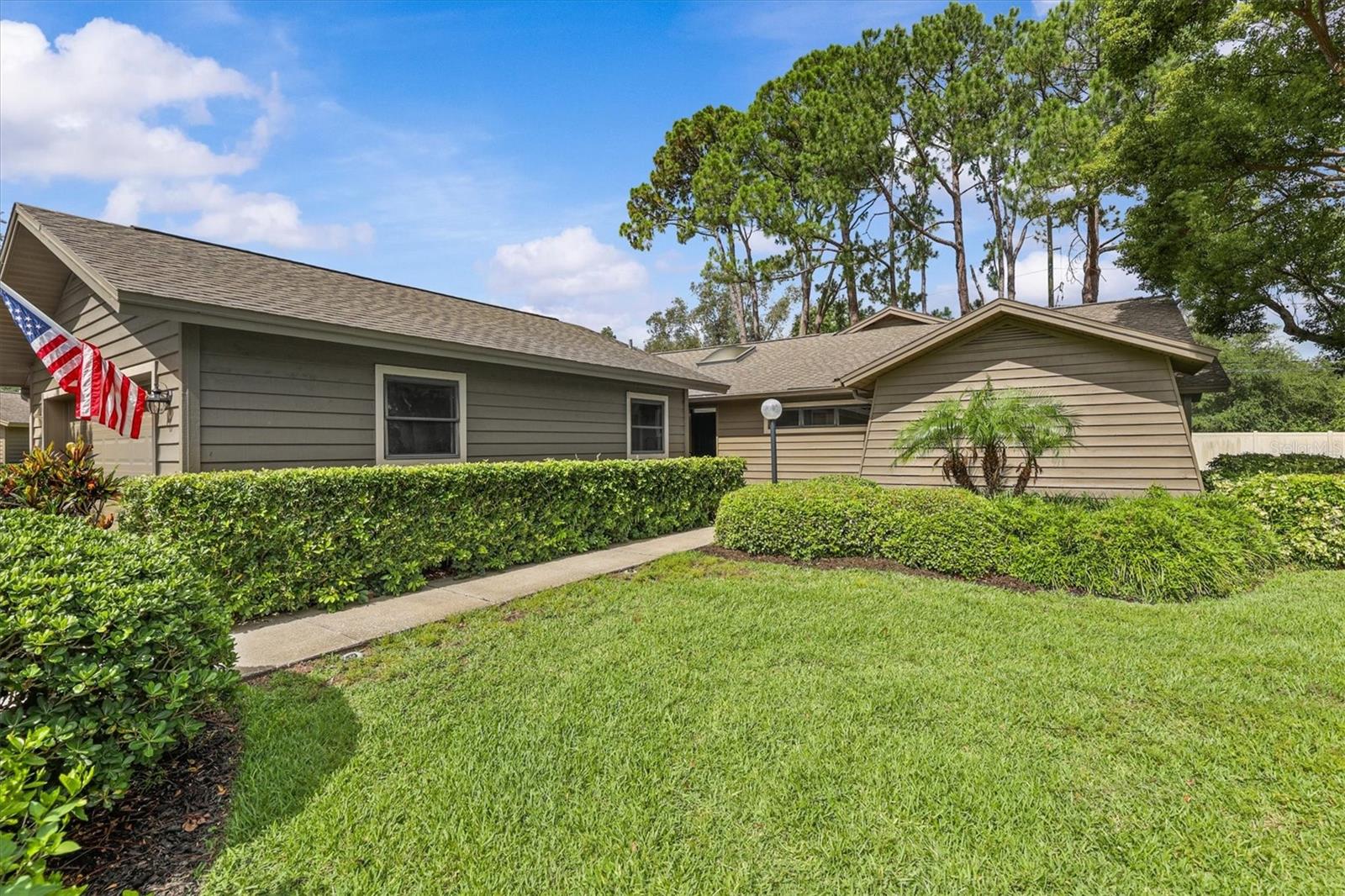 WESTLAKE VILLAS CONDO - Residential
