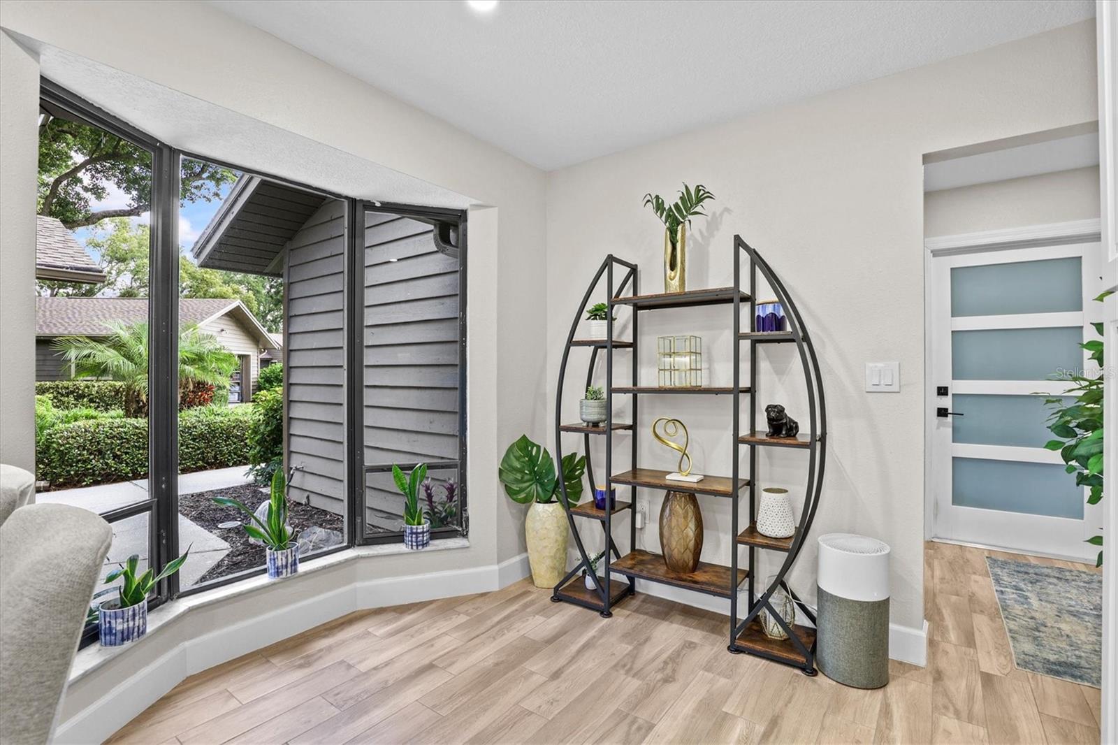 WESTLAKE VILLAS CONDO - Residential
