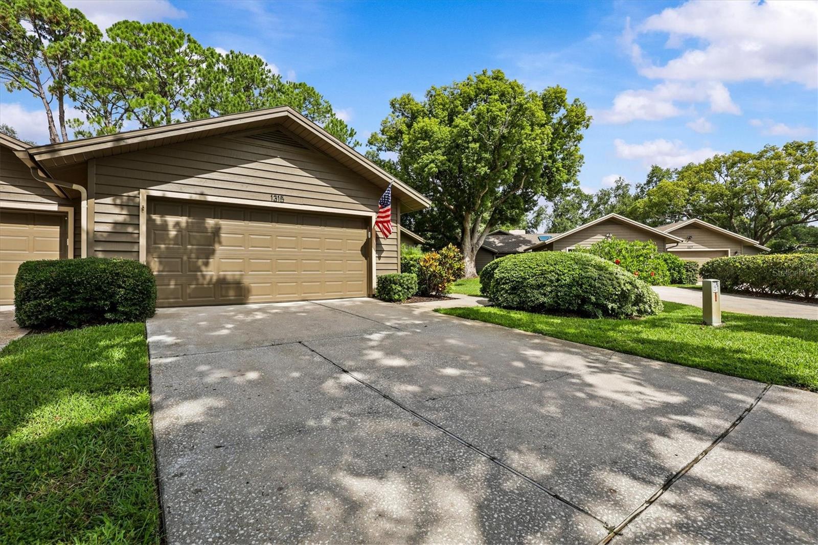 WESTLAKE VILLAS CONDO - Residential