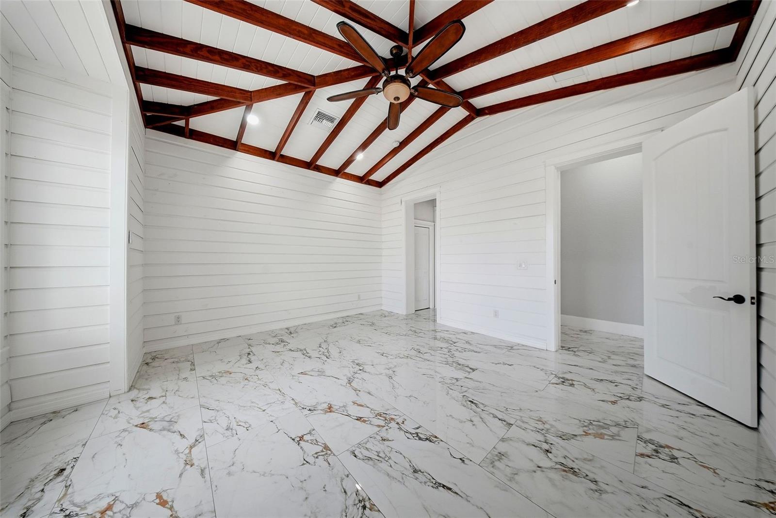 BAY CREST PARK UNIT 21 - Residential