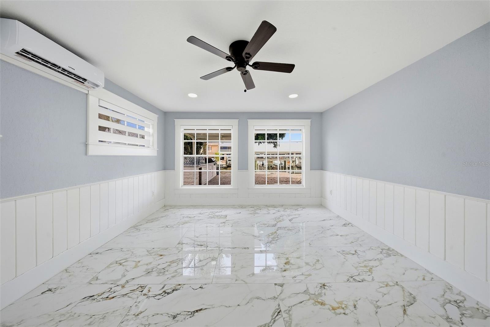 BAY CREST PARK UNIT 21 - Residential