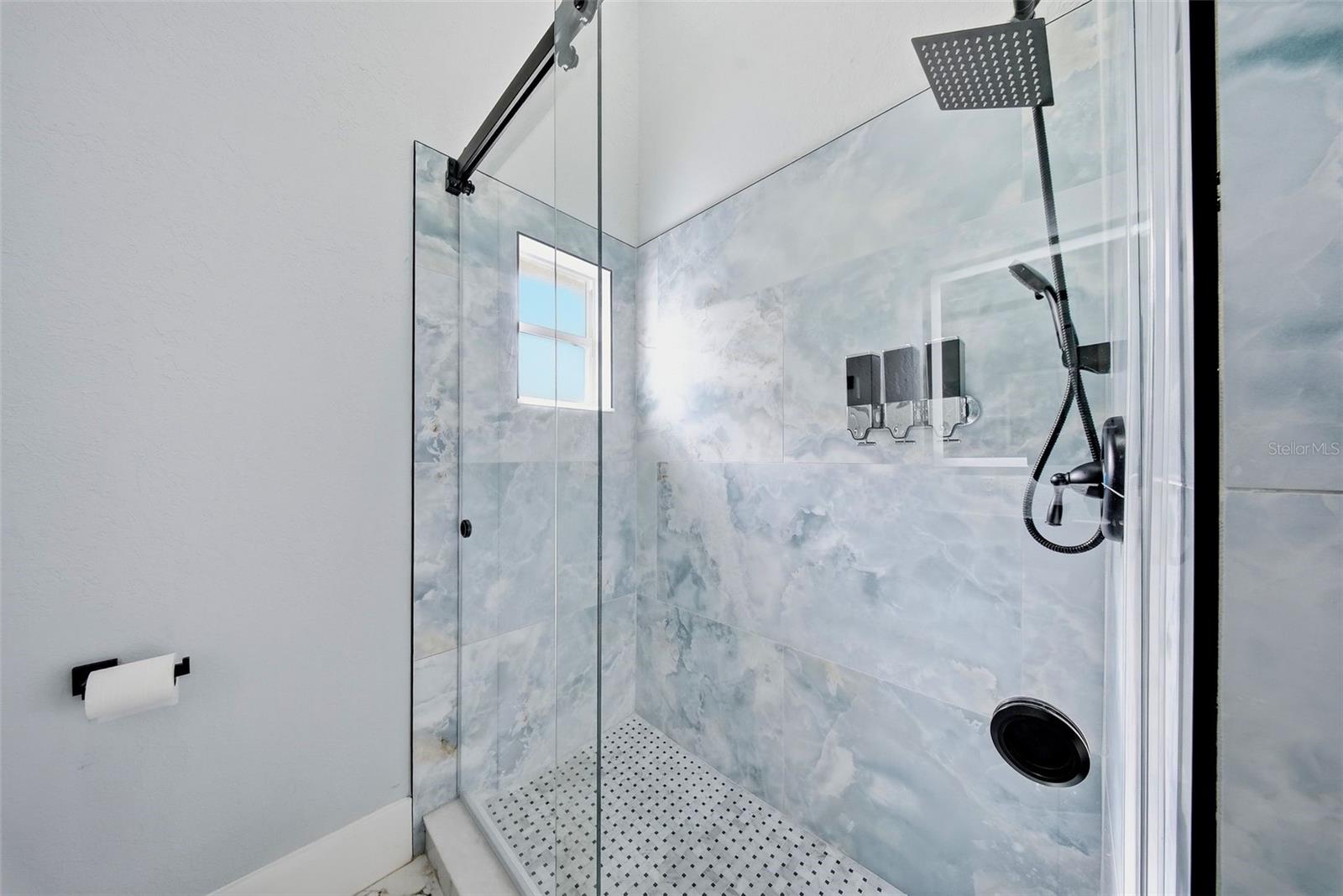 BAY CREST PARK UNIT 21 - Residential