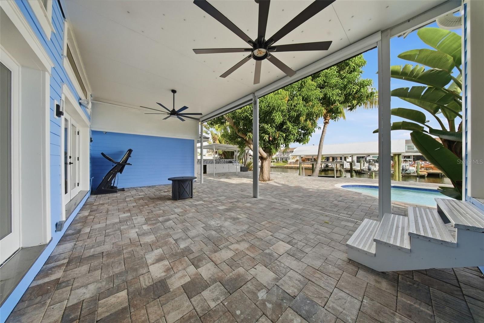 BAY CREST PARK UNIT 21 - Residential