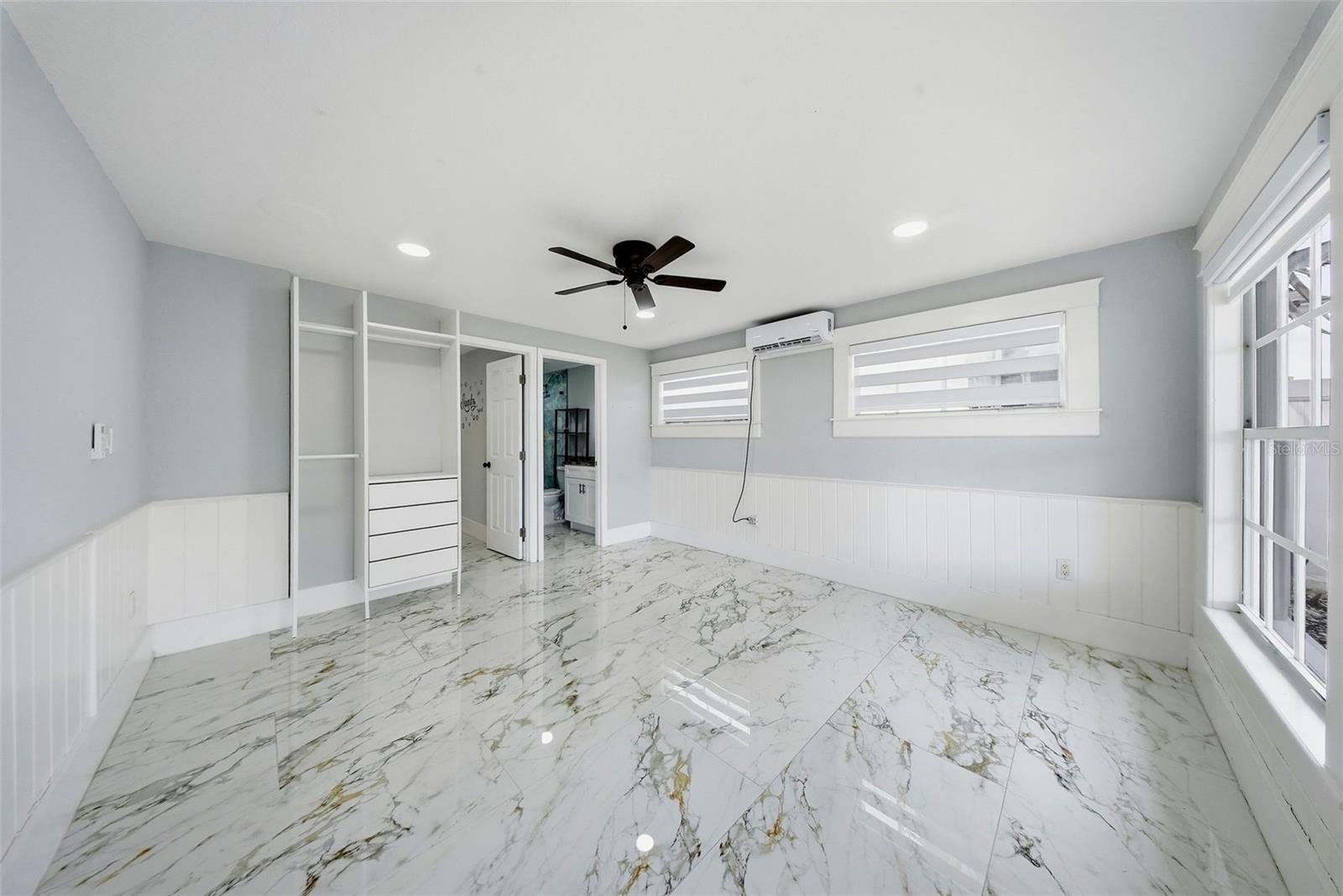 BAY CREST PARK UNIT 21 - Residential