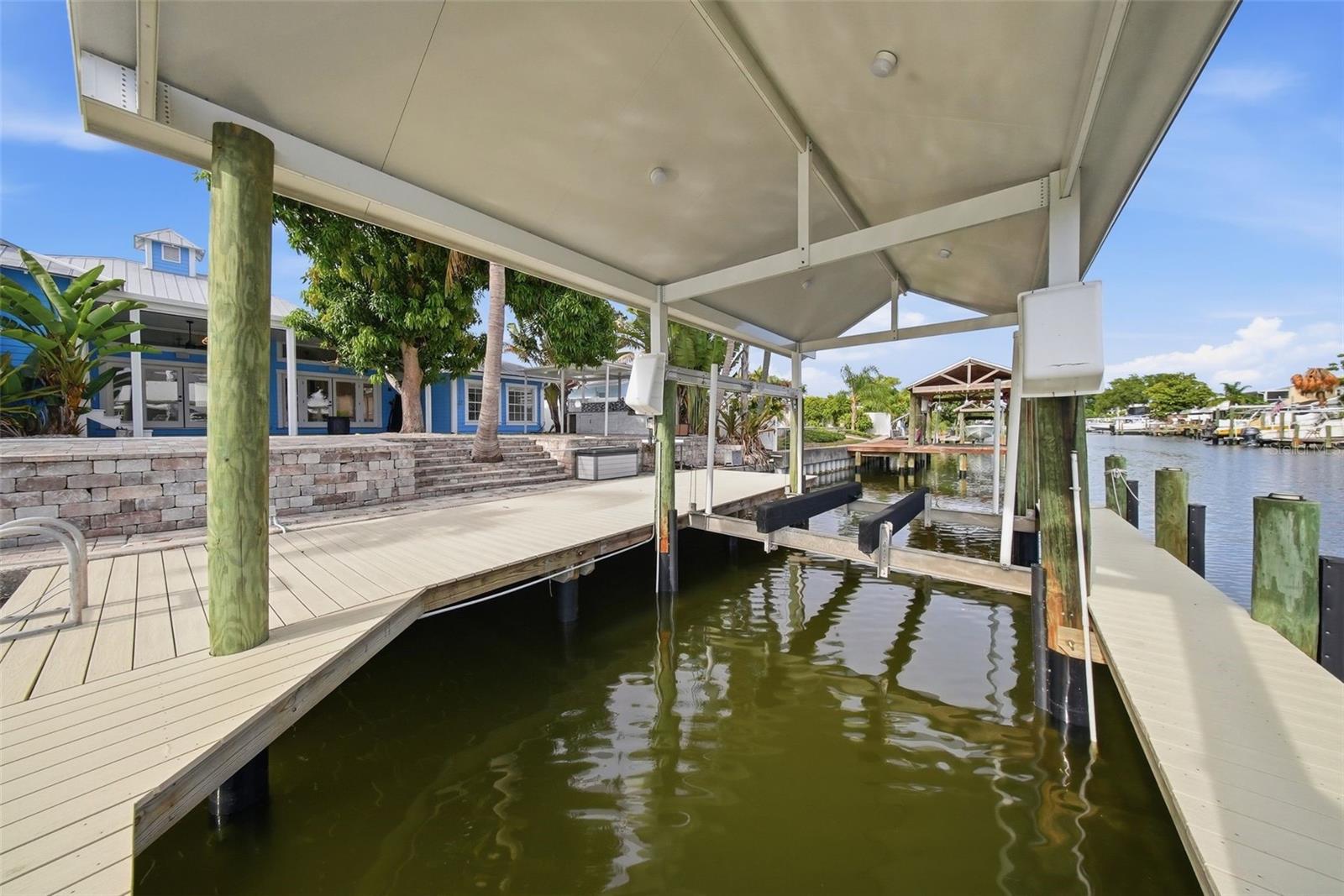 BAY CREST PARK UNIT 21 - Residential