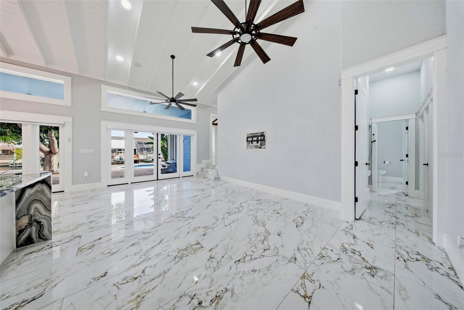 BAY CREST PARK UNIT 21 - Residential
