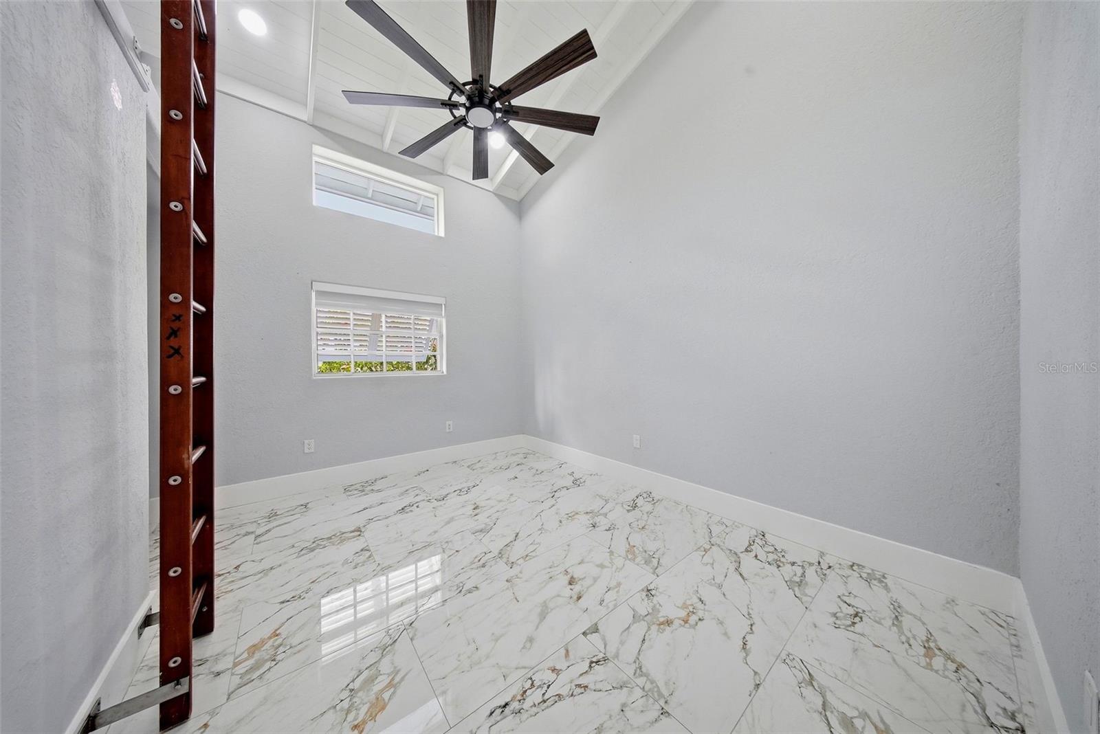 BAY CREST PARK UNIT 21 - Residential
