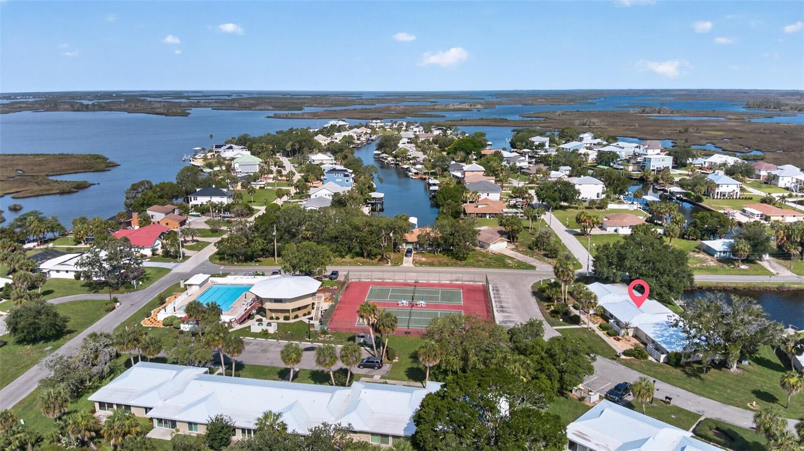 THE BAY VILLAS - Residential