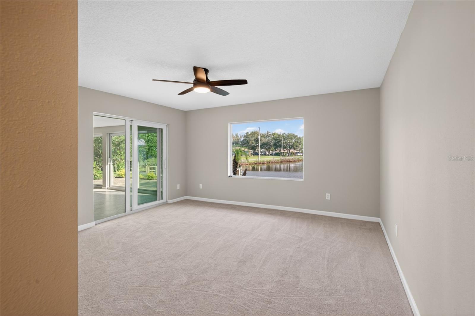 THE BAY VILLAS - Residential