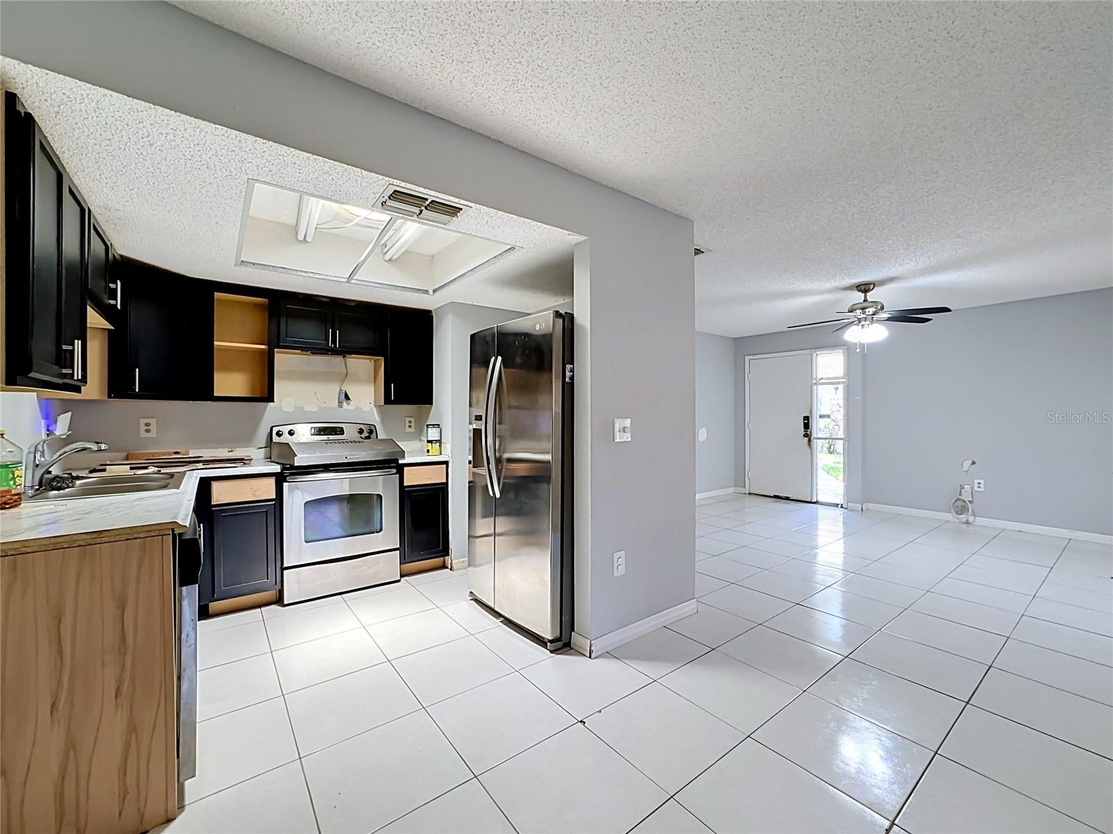 ROYAL PALM VILLAS - Residential