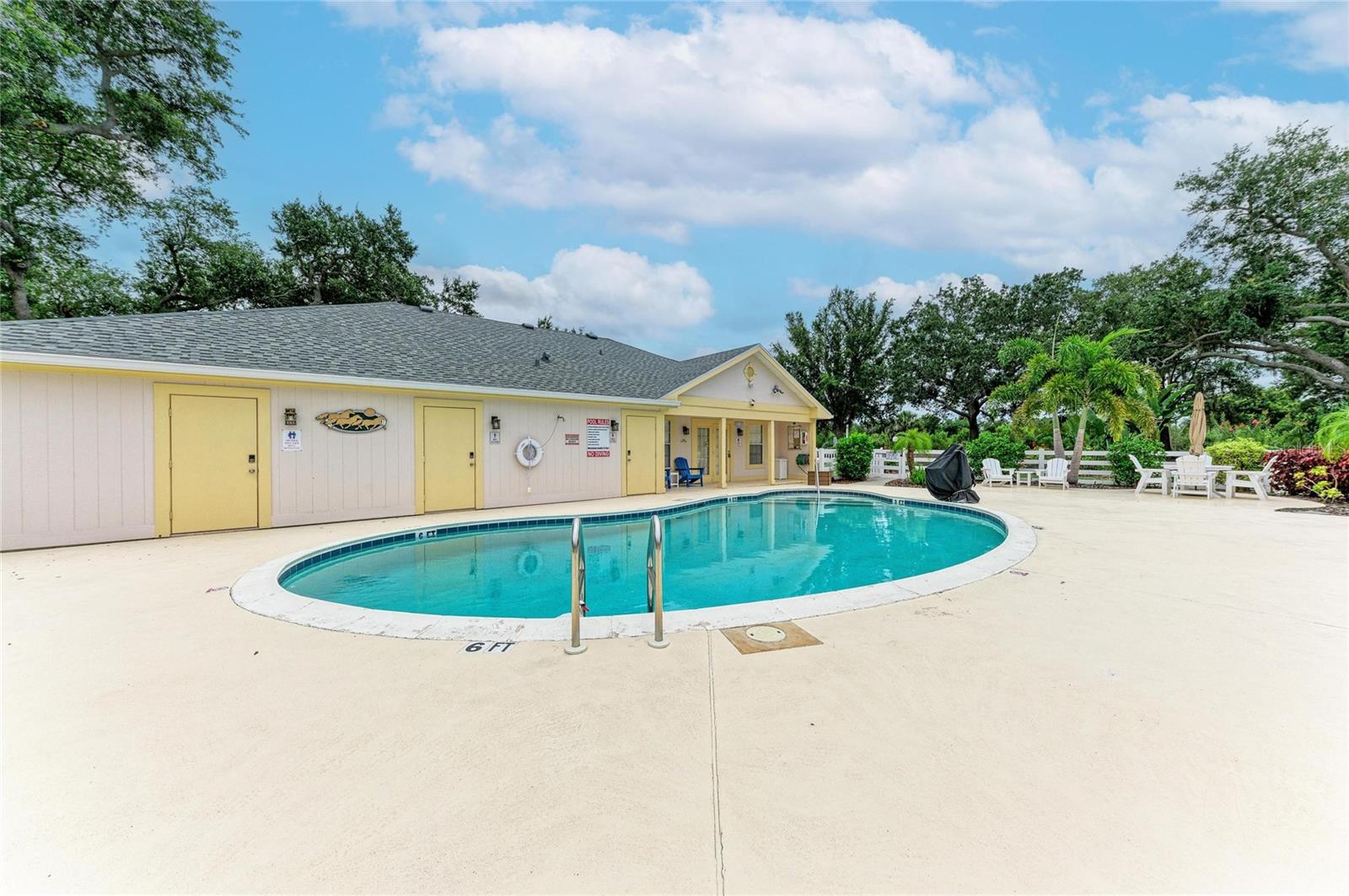 CALUMET AT CENTERGATE 1 - Residential