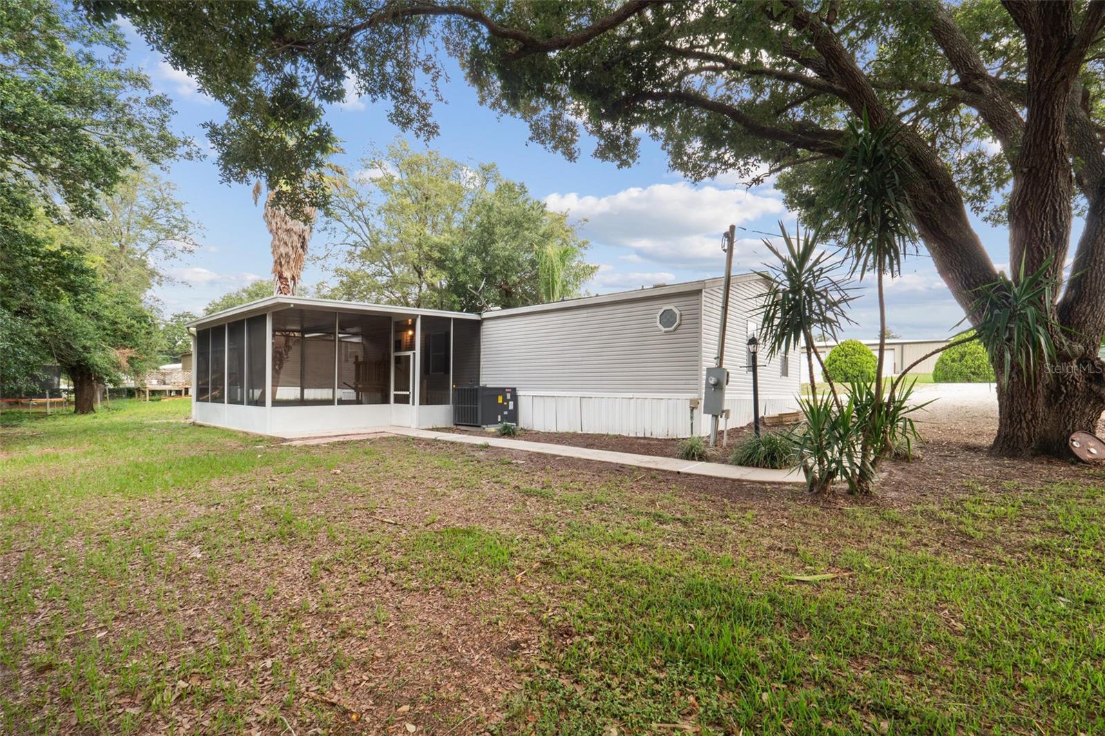 MOBILE HOME MDWS - Residential