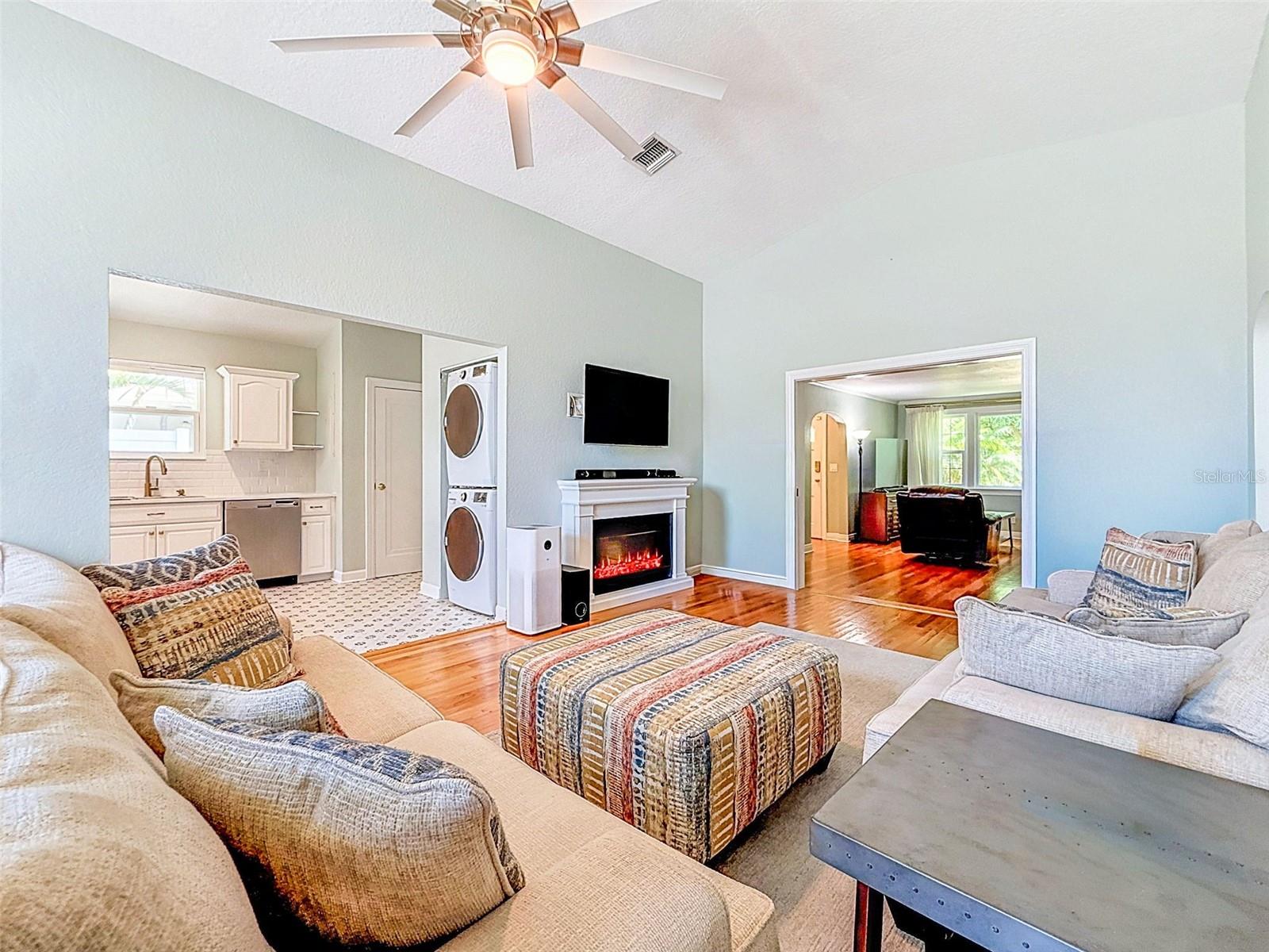 BARNARD ERASTUS A S REV SUB - Residential