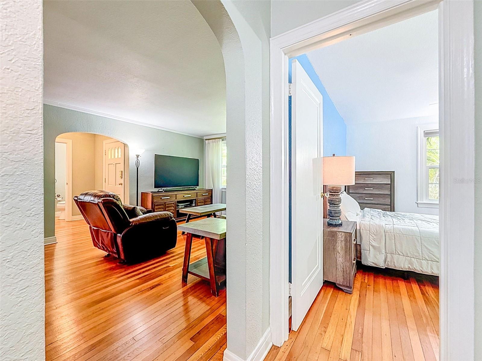 BARNARD ERASTUS A S REV SUB - Residential