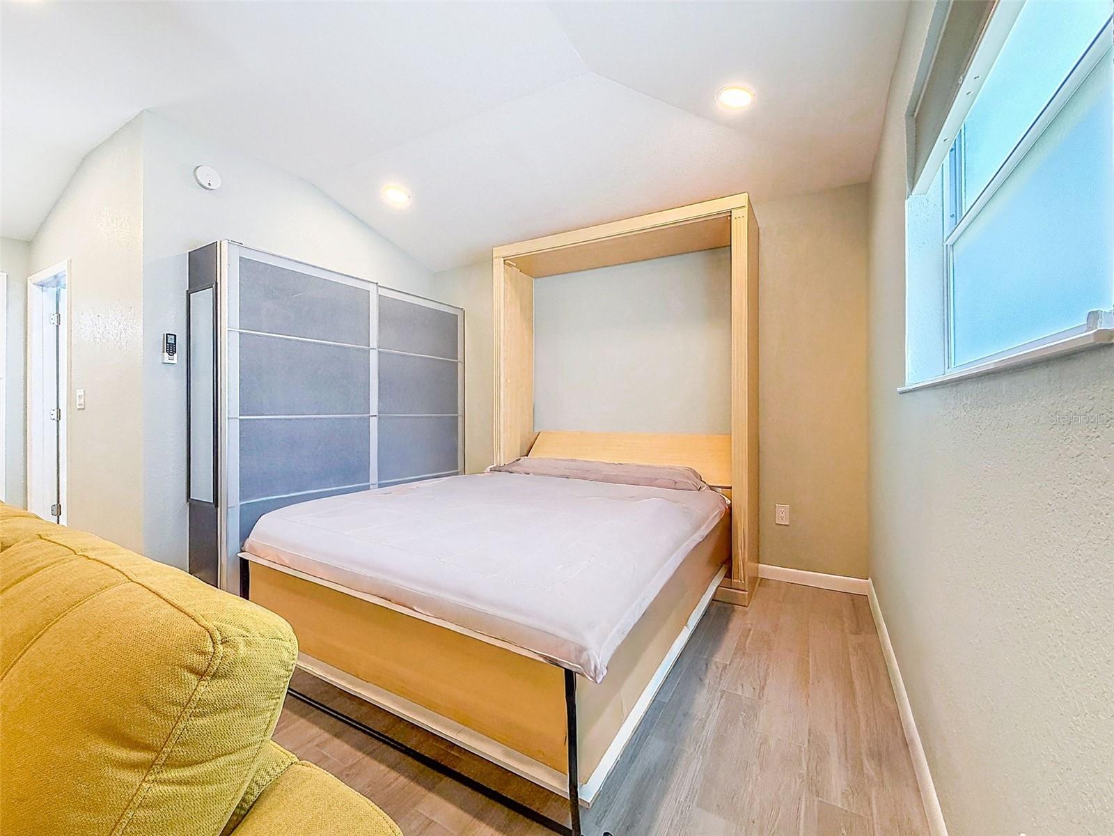 BARNARD ERASTUS A S REV SUB - Residential