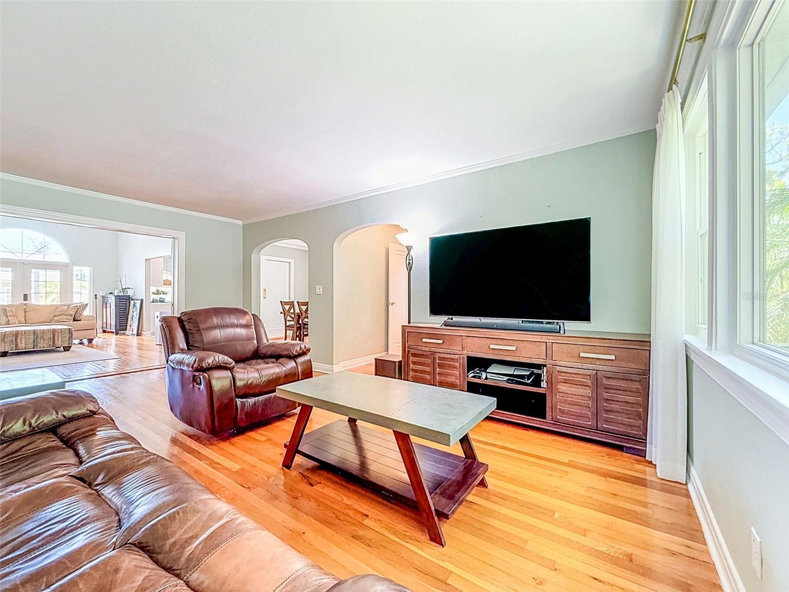 BARNARD ERASTUS A S REV SUB - Residential