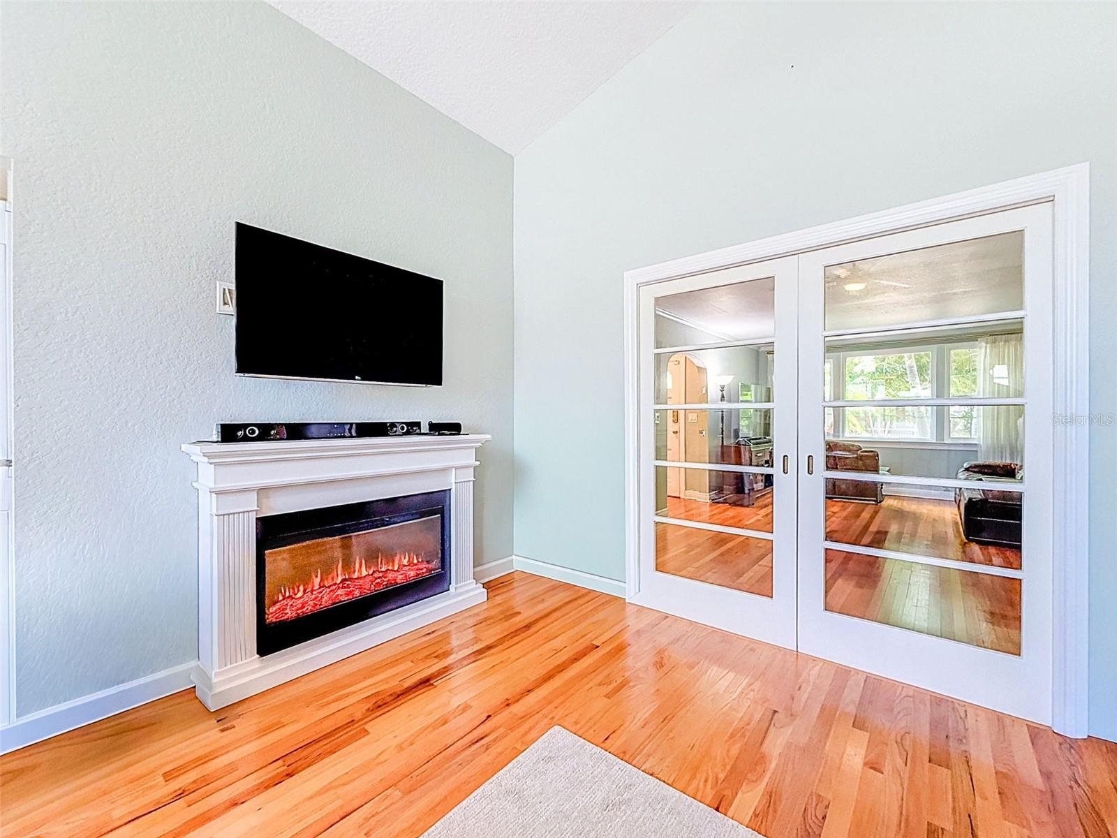 BARNARD ERASTUS A S REV SUB - Residential