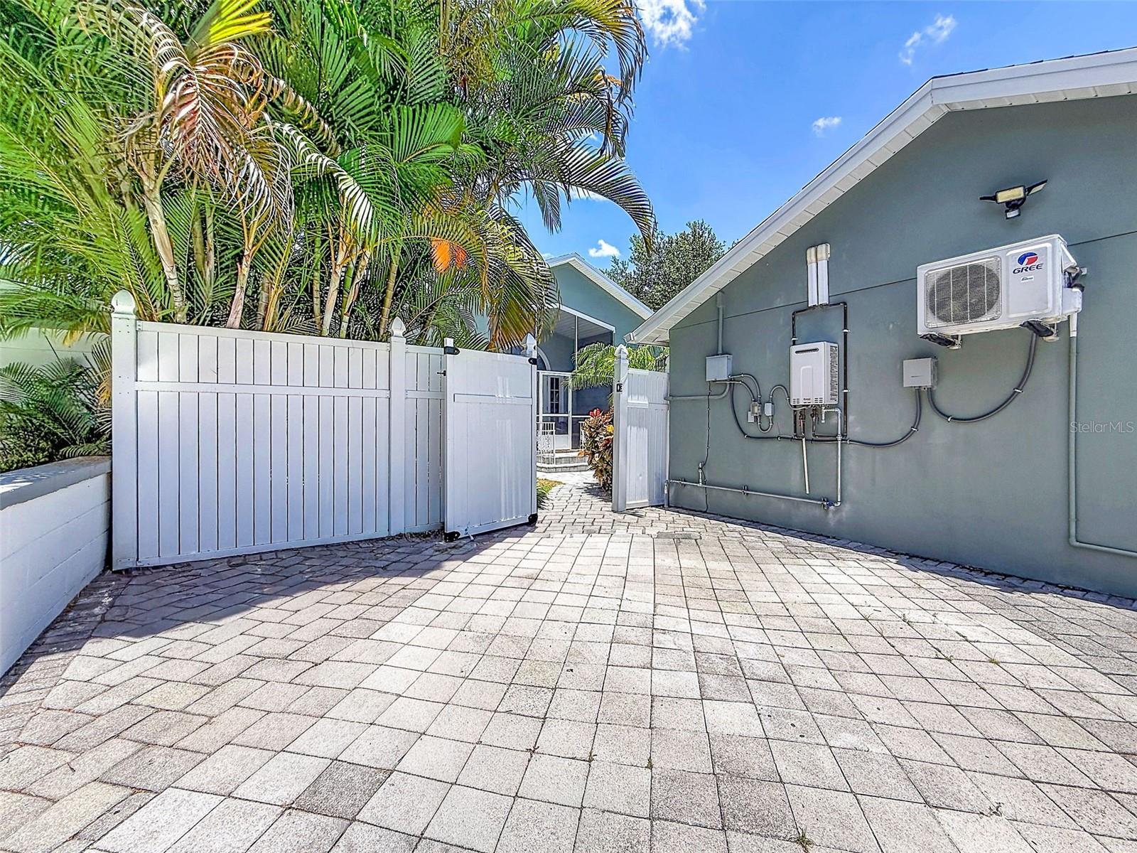 BARNARD ERASTUS A S REV SUB - Residential