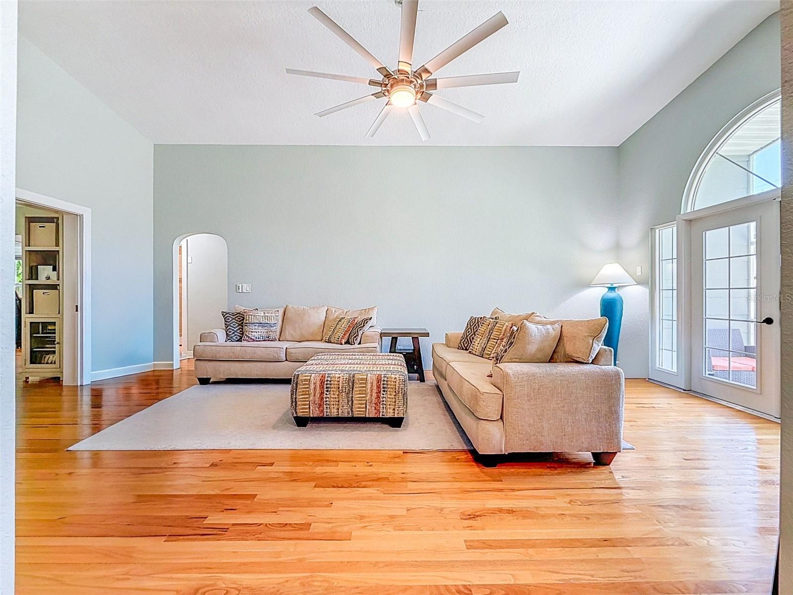 BARNARD ERASTUS A S REV SUB - Residential