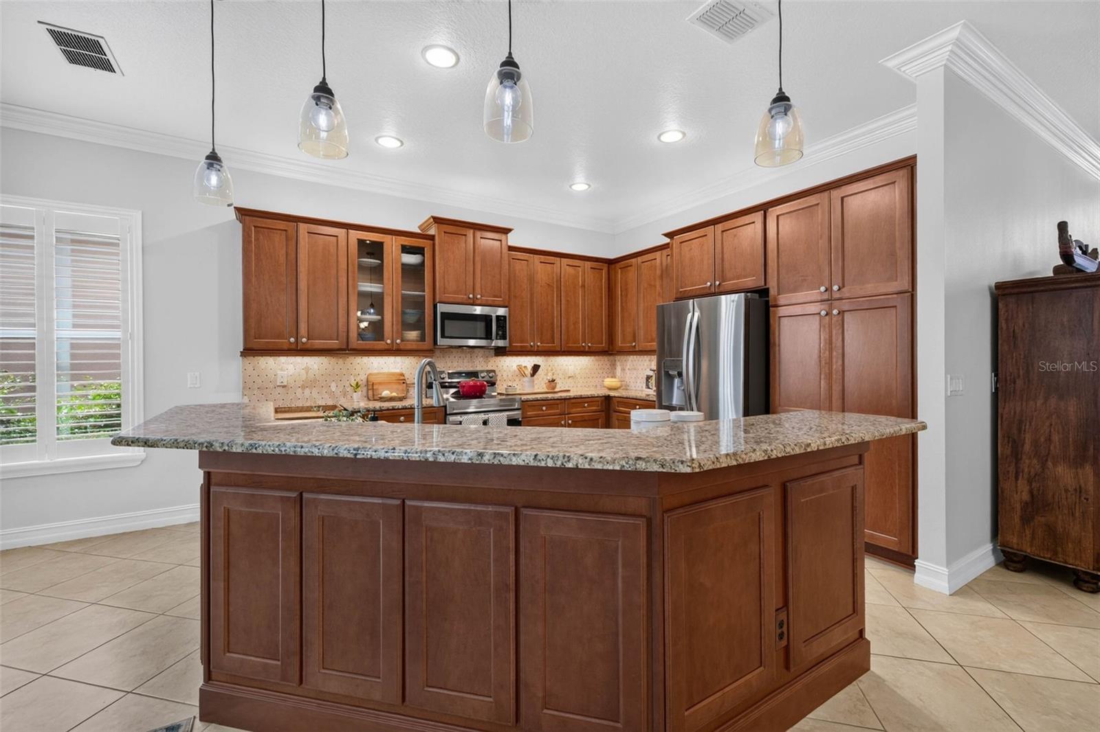 VALENCIA LAKES TR D PH 1 - Residential