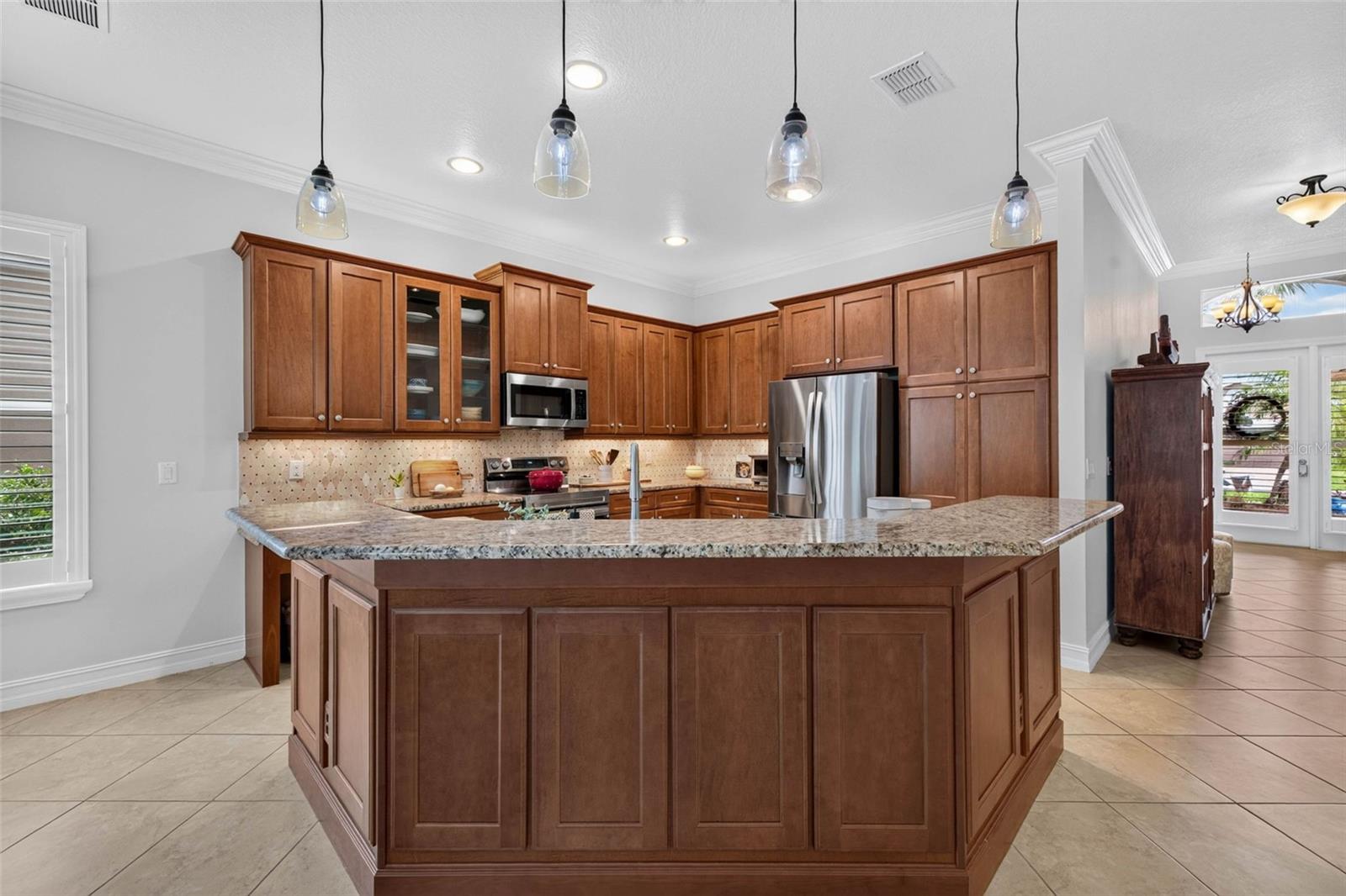 VALENCIA LAKES TR D PH 1 - Residential