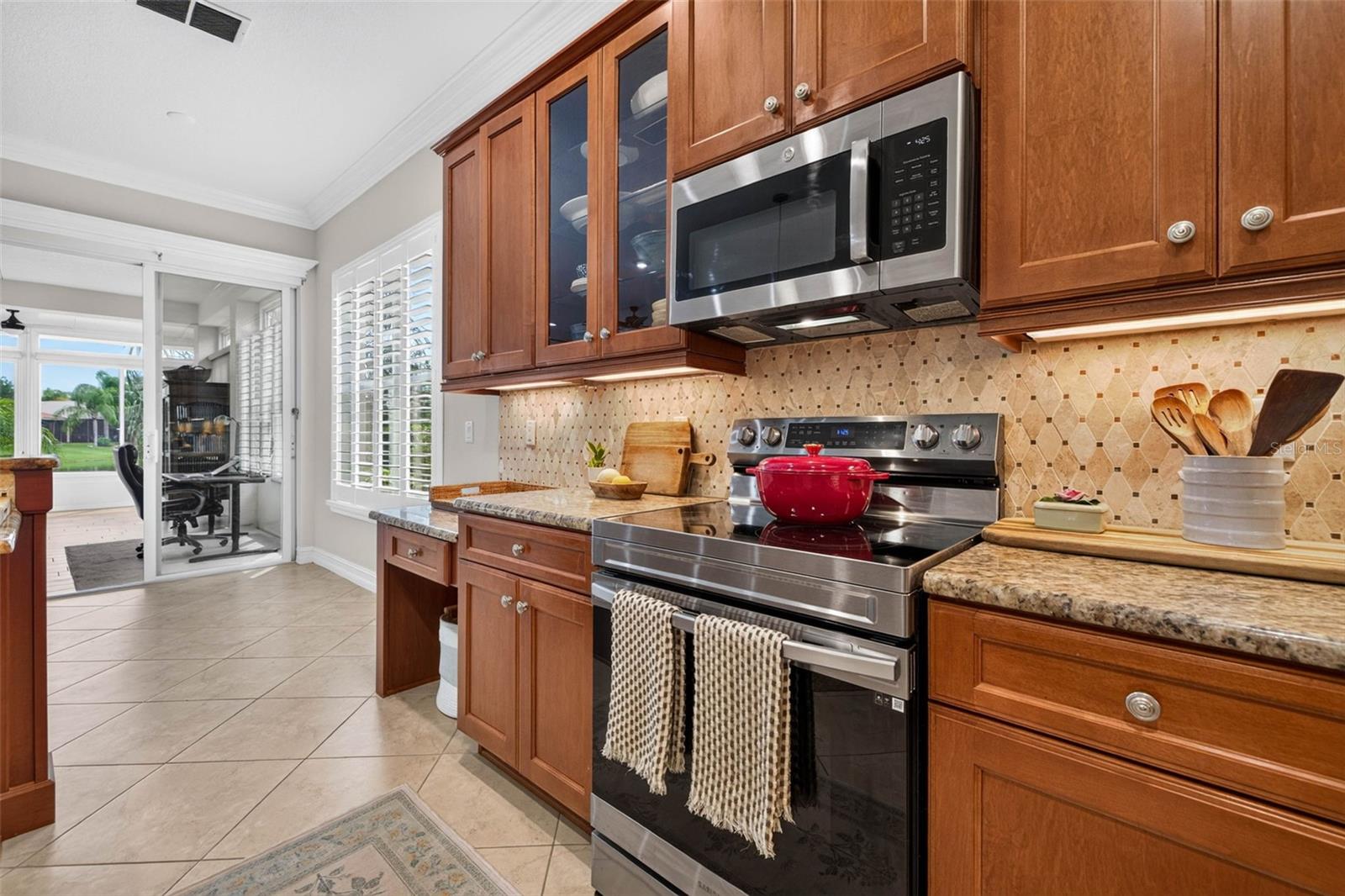 VALENCIA LAKES TR D PH 1 - Residential