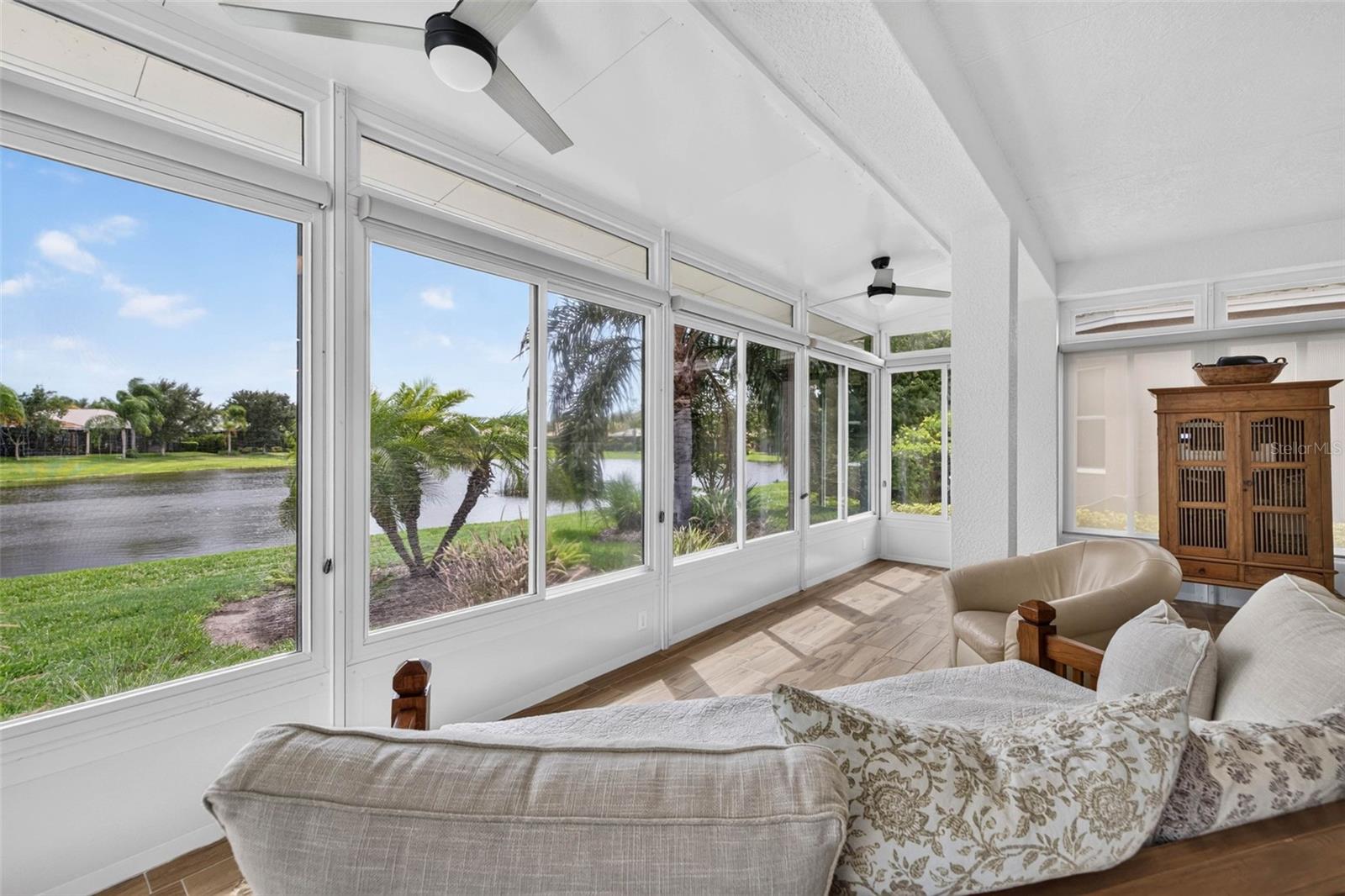 VALENCIA LAKES TR D PH 1 - Residential